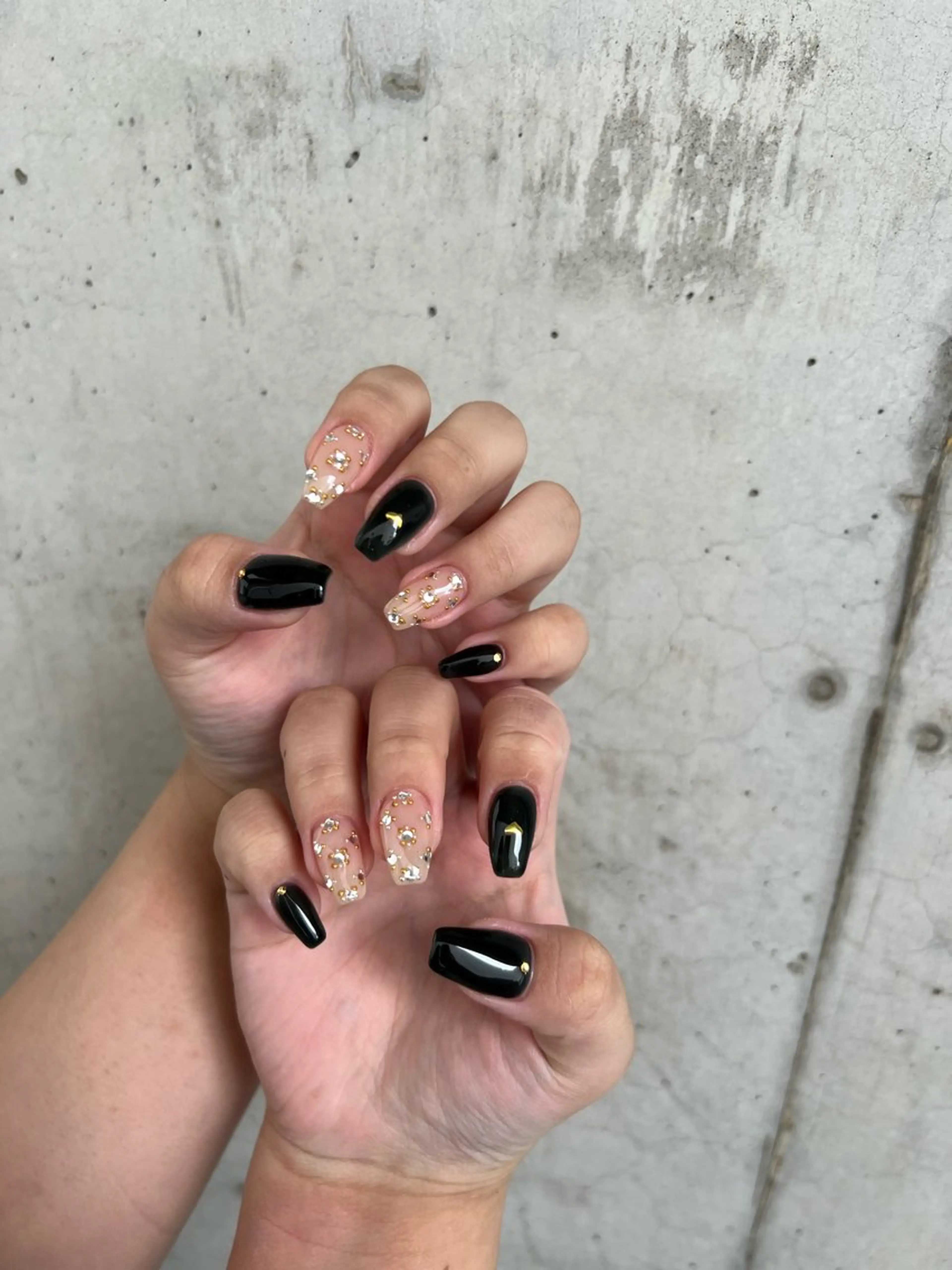 ネイル 持ち込み ニュアンスネイル Charme. NOBUKOのネイルデザイン