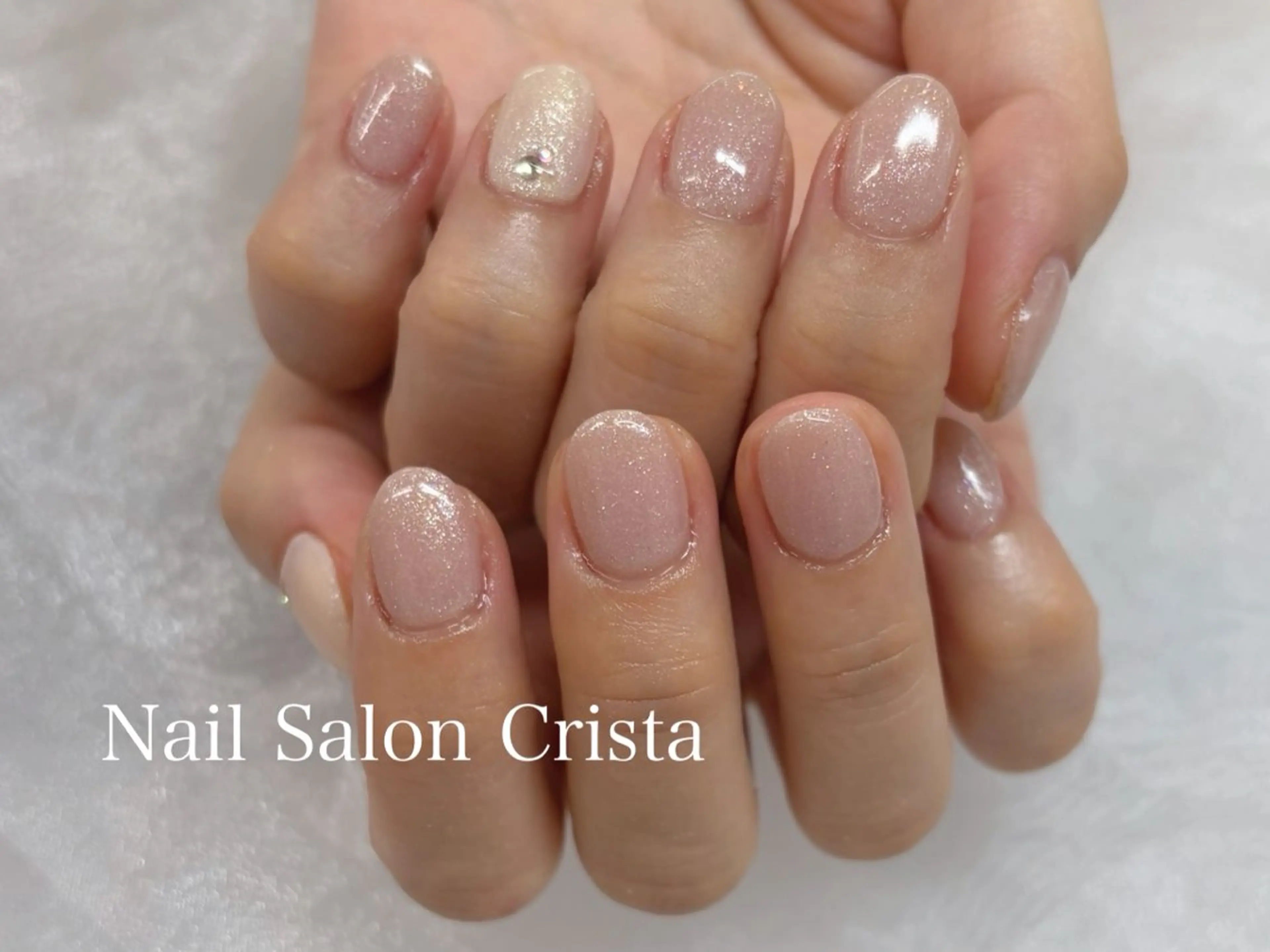 ネイル ハンドネイル CRISTA MOMOのネイルデザイン