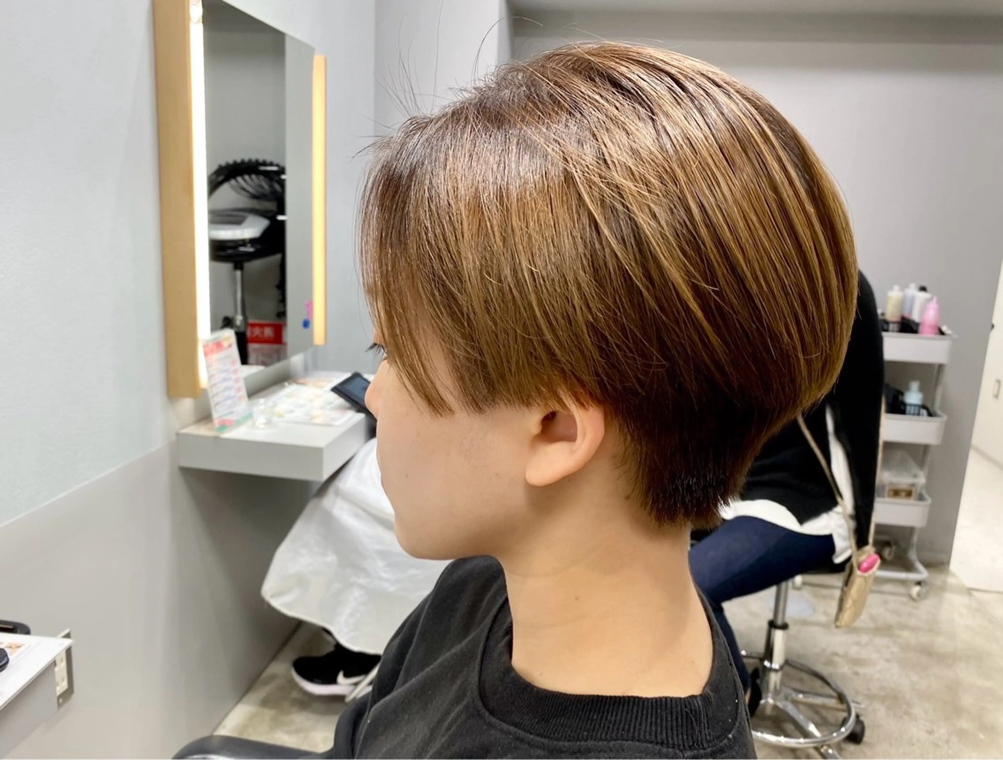 ショート fizelle 南堀江のヘアスタイル