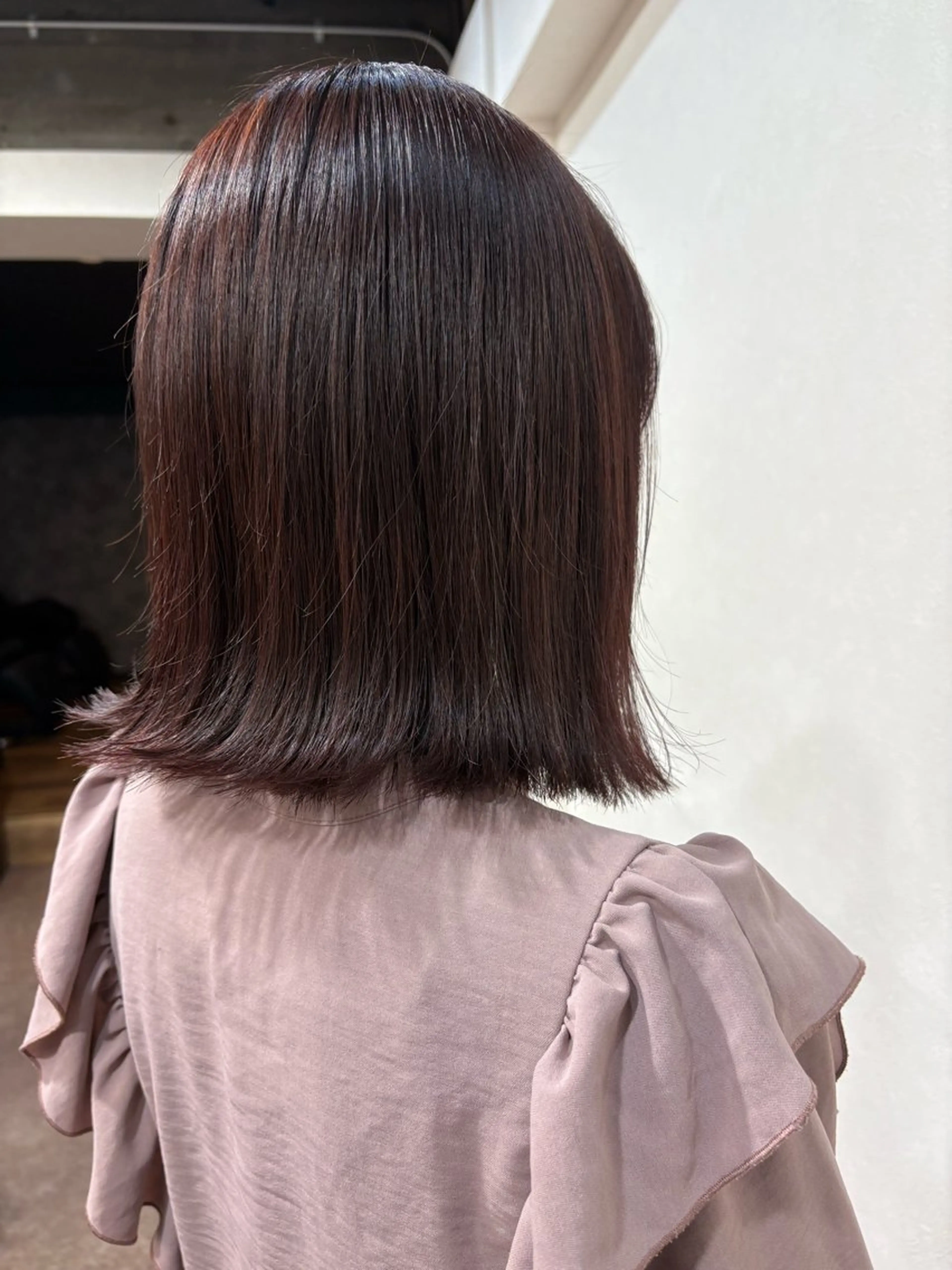 ミディアム カラー ピンクカラー ‎🤍あずみ 🤍パーマのヘアスタイル