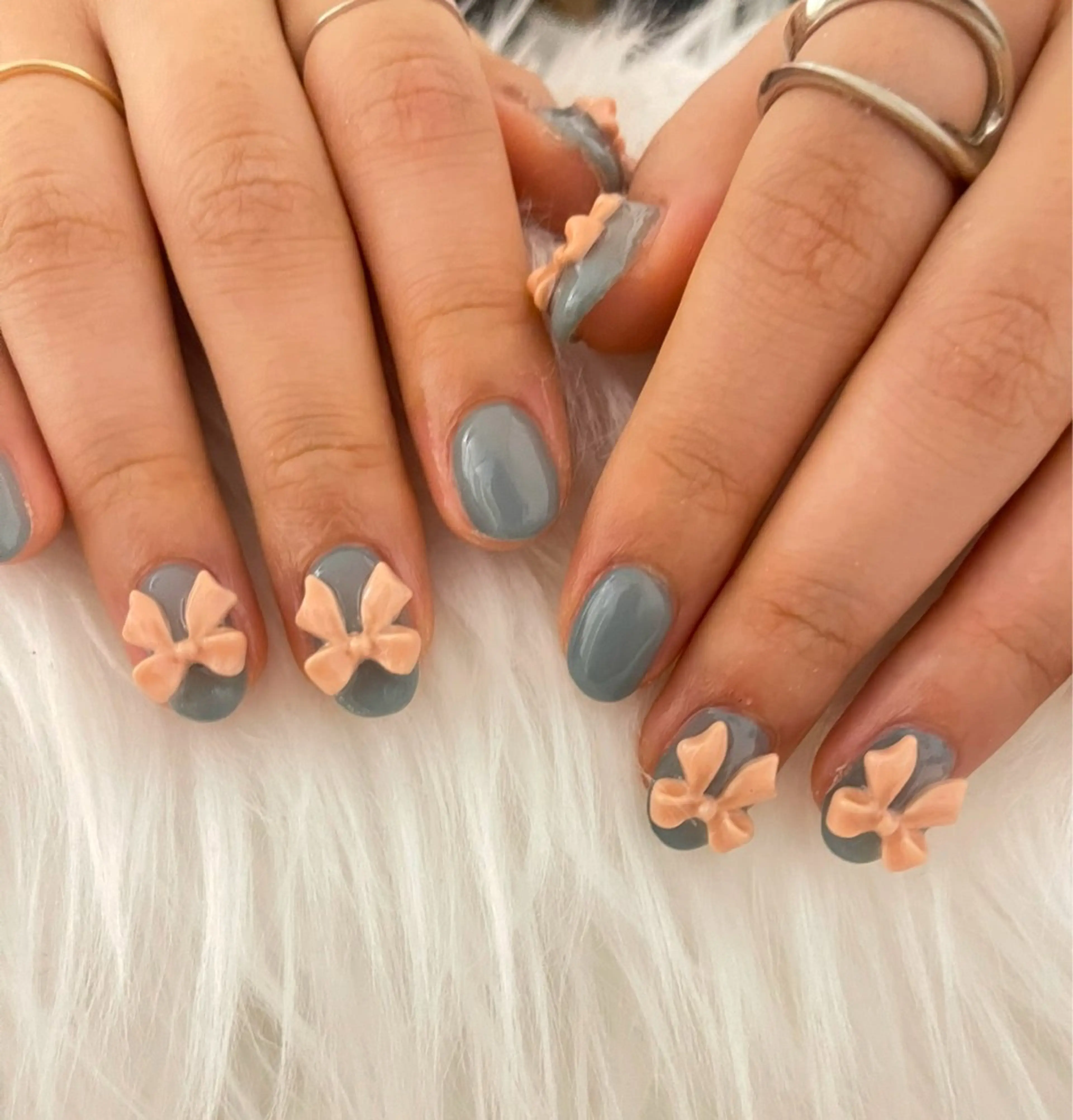 ネイル nail salon hoLLyhockのネイルデザイン