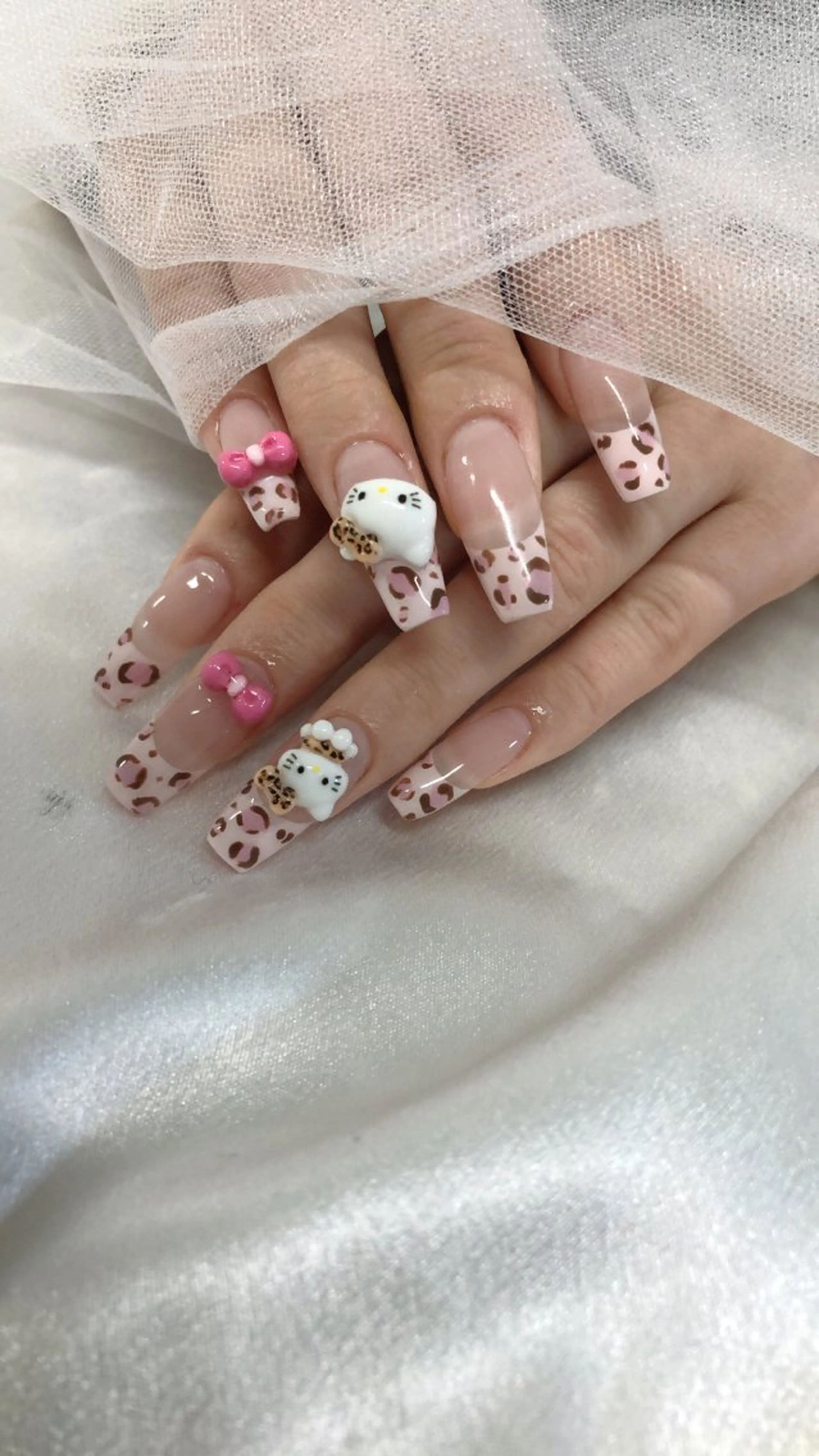 ネイル LR.ONE ヨウのネイルデザイン