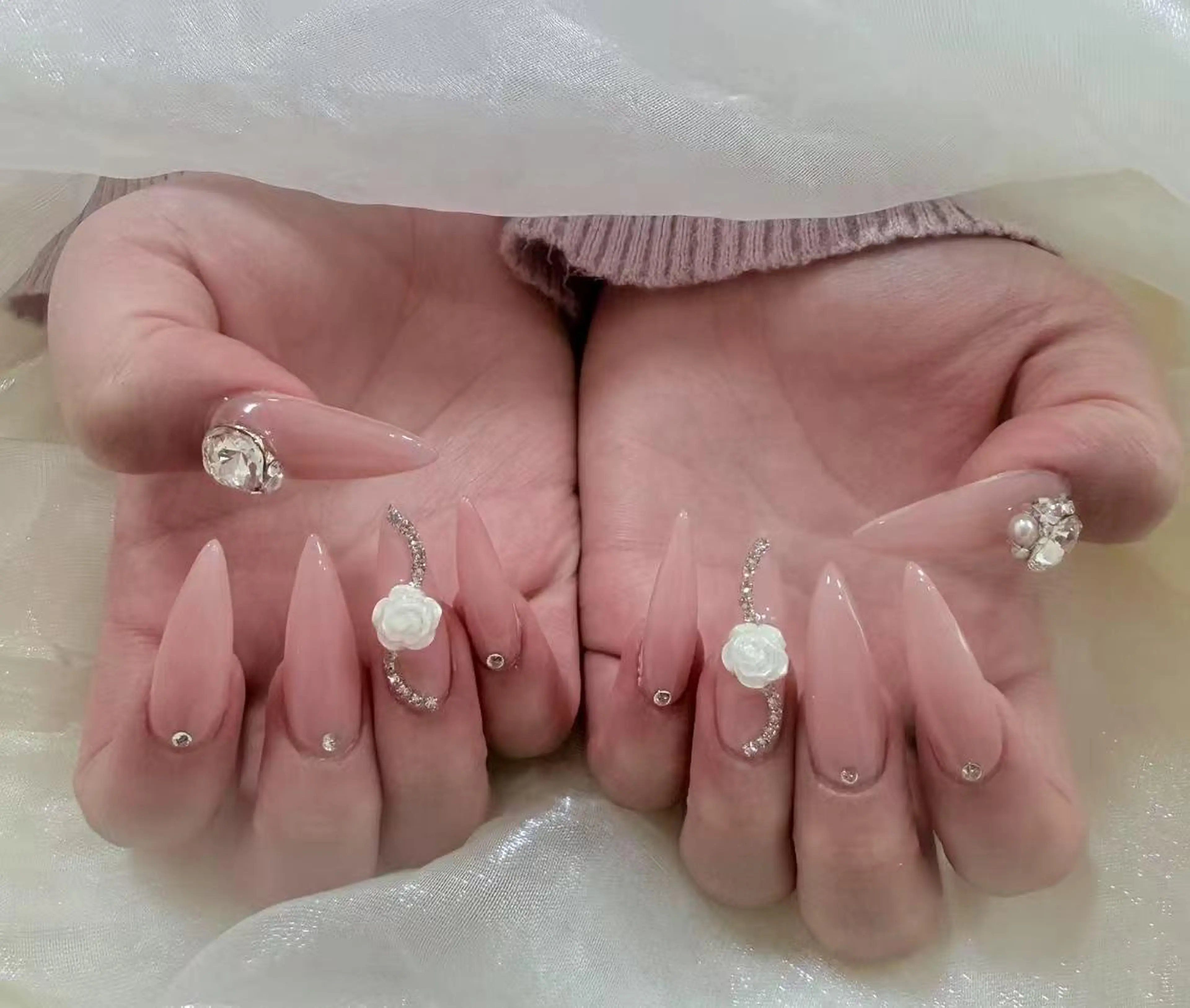 ネイル 💅ネイルサロン ブラン🌈かすみのネイルデザイン