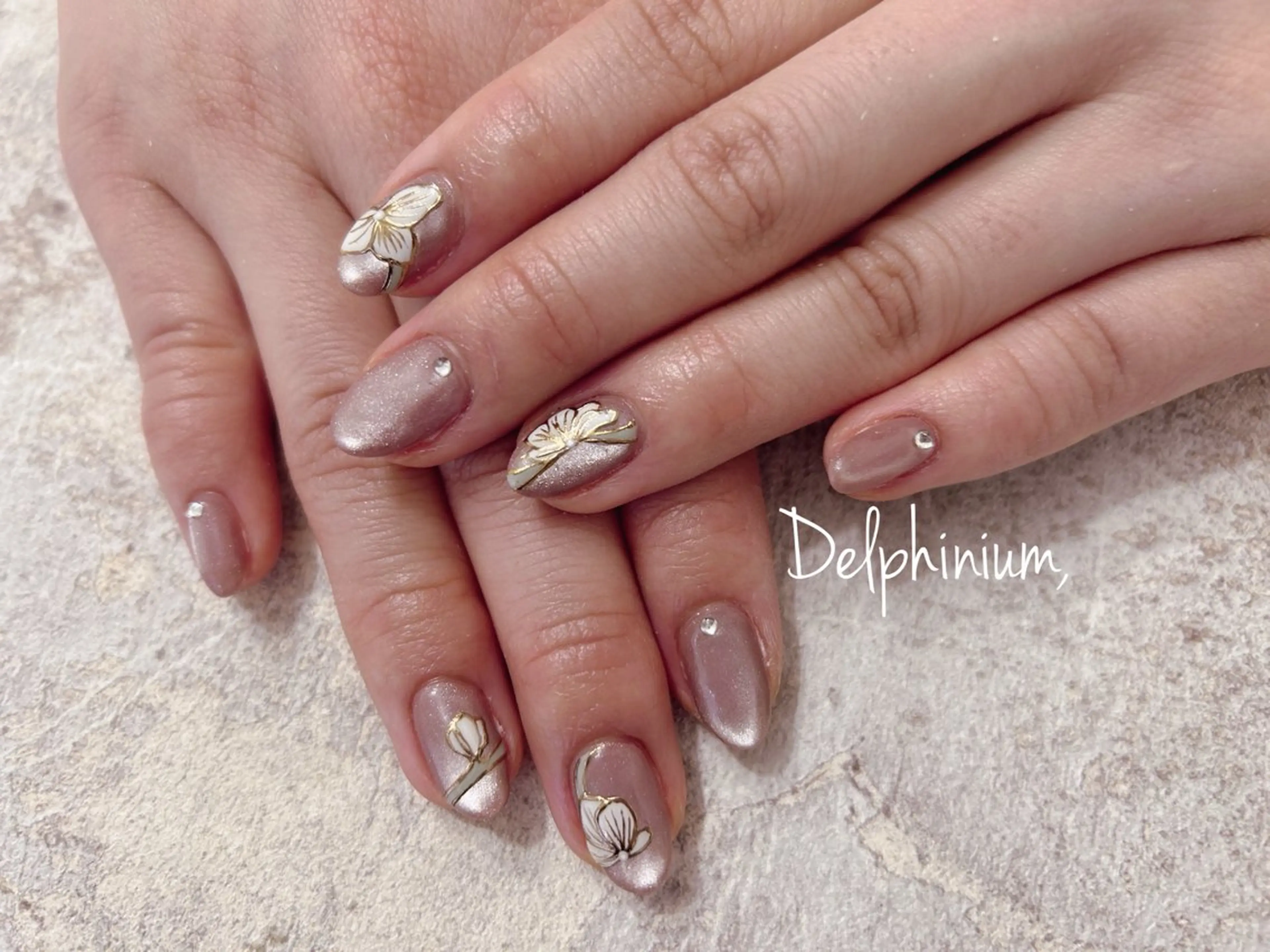 ネイル マグネットネイル 春ネイル ハンドネイル 岡本 友恵のネイルデザイン