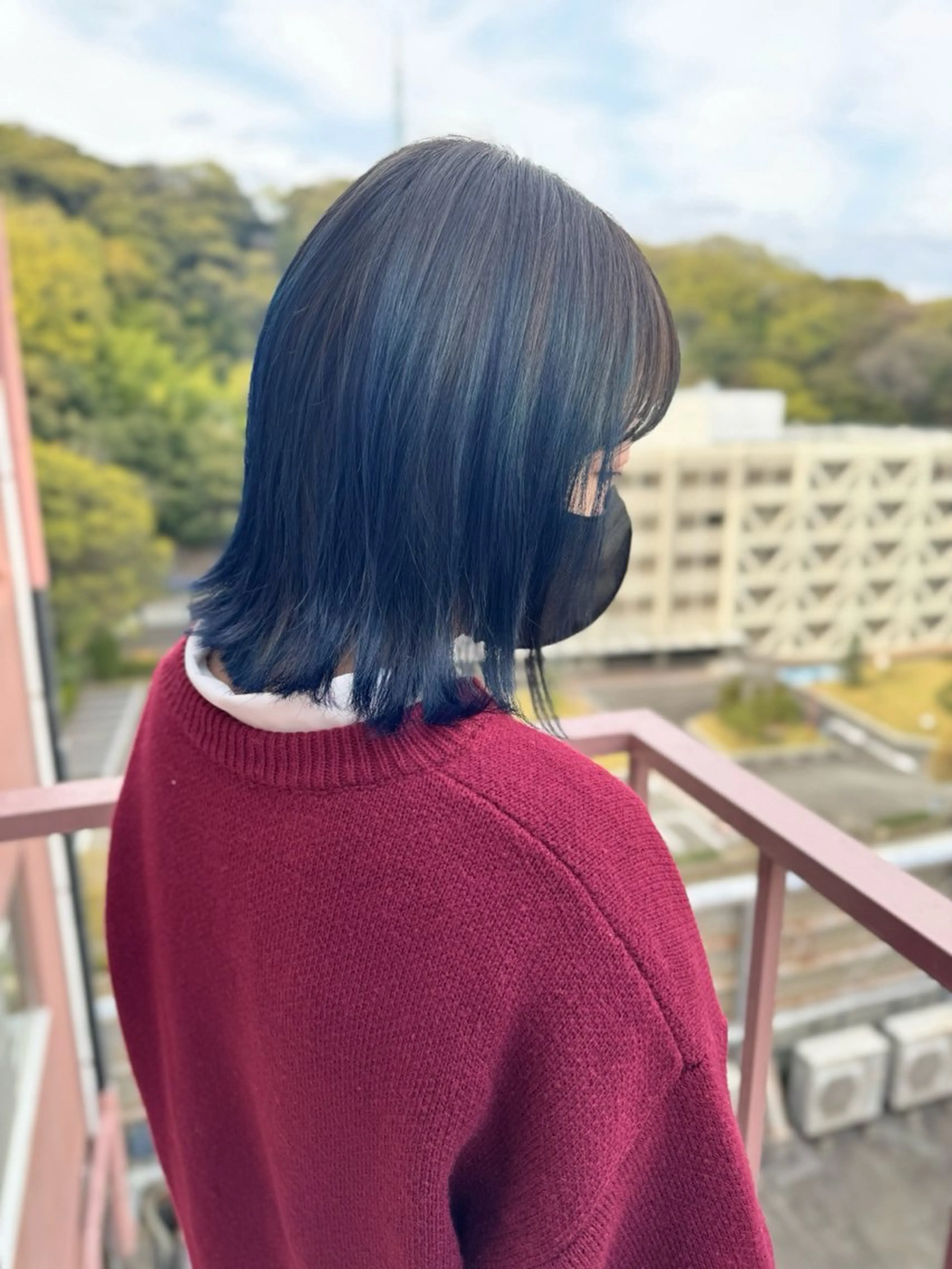 ミディアム カラー ブルーカラー グラデーションカラー ヘアカラー Viage （ビアージュ）のヘアスタイル