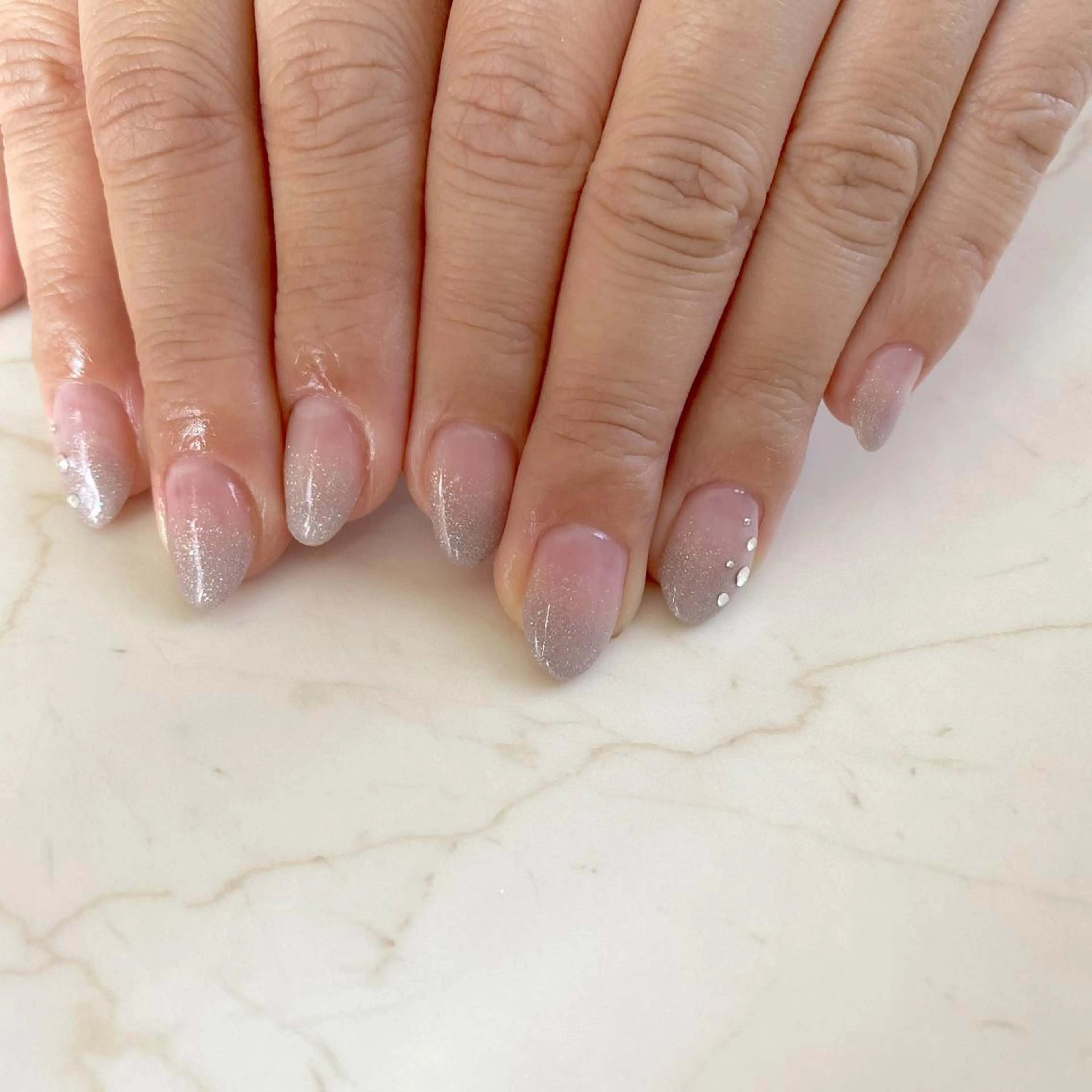 ネイル NAILSALON RandU...のネイルデザイン