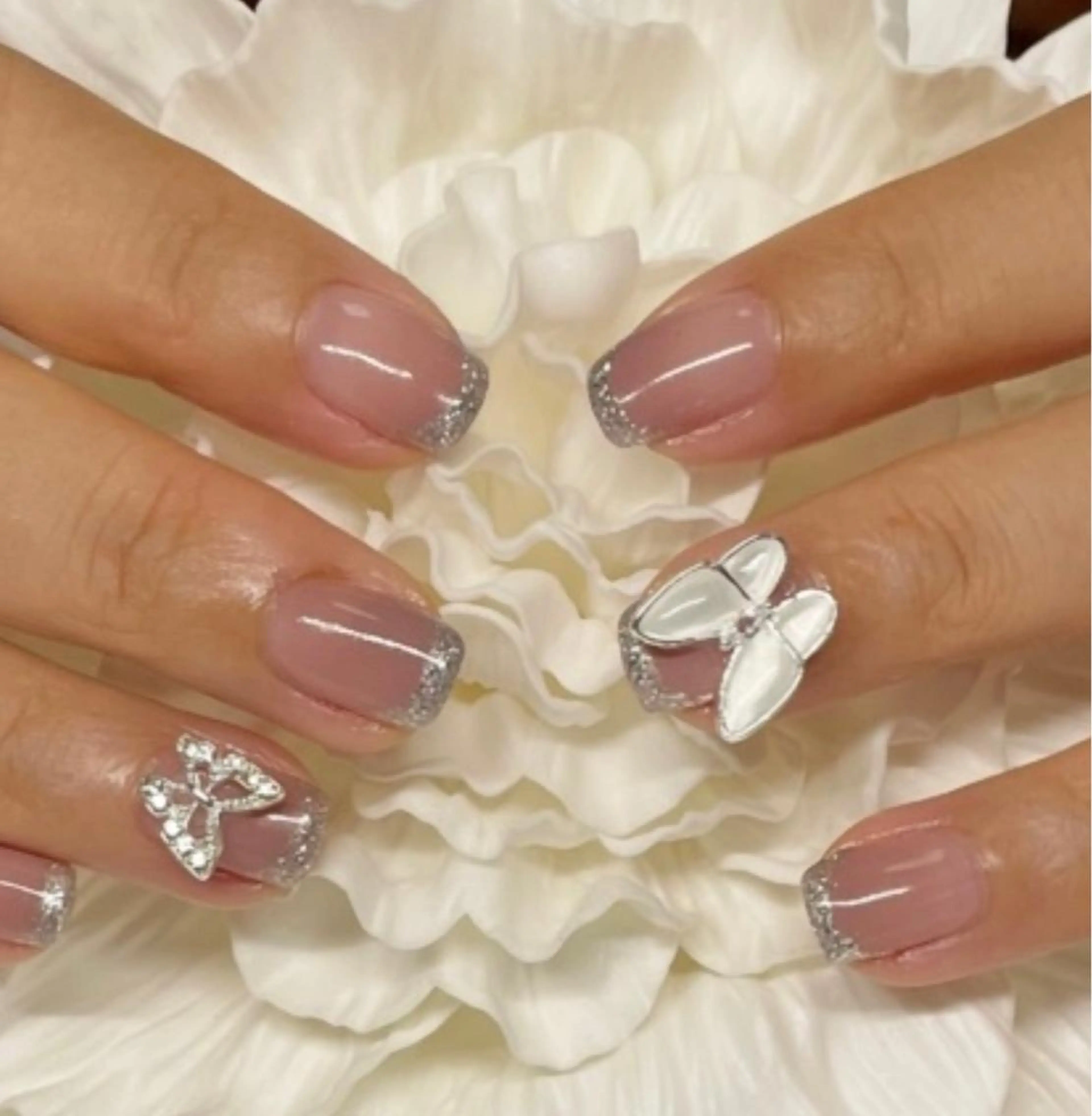 ミディアム 元住吉ネイル Peace of Mind ナチュレ所属・元住吉ネイルサロン ナチュレのネイルデザイン