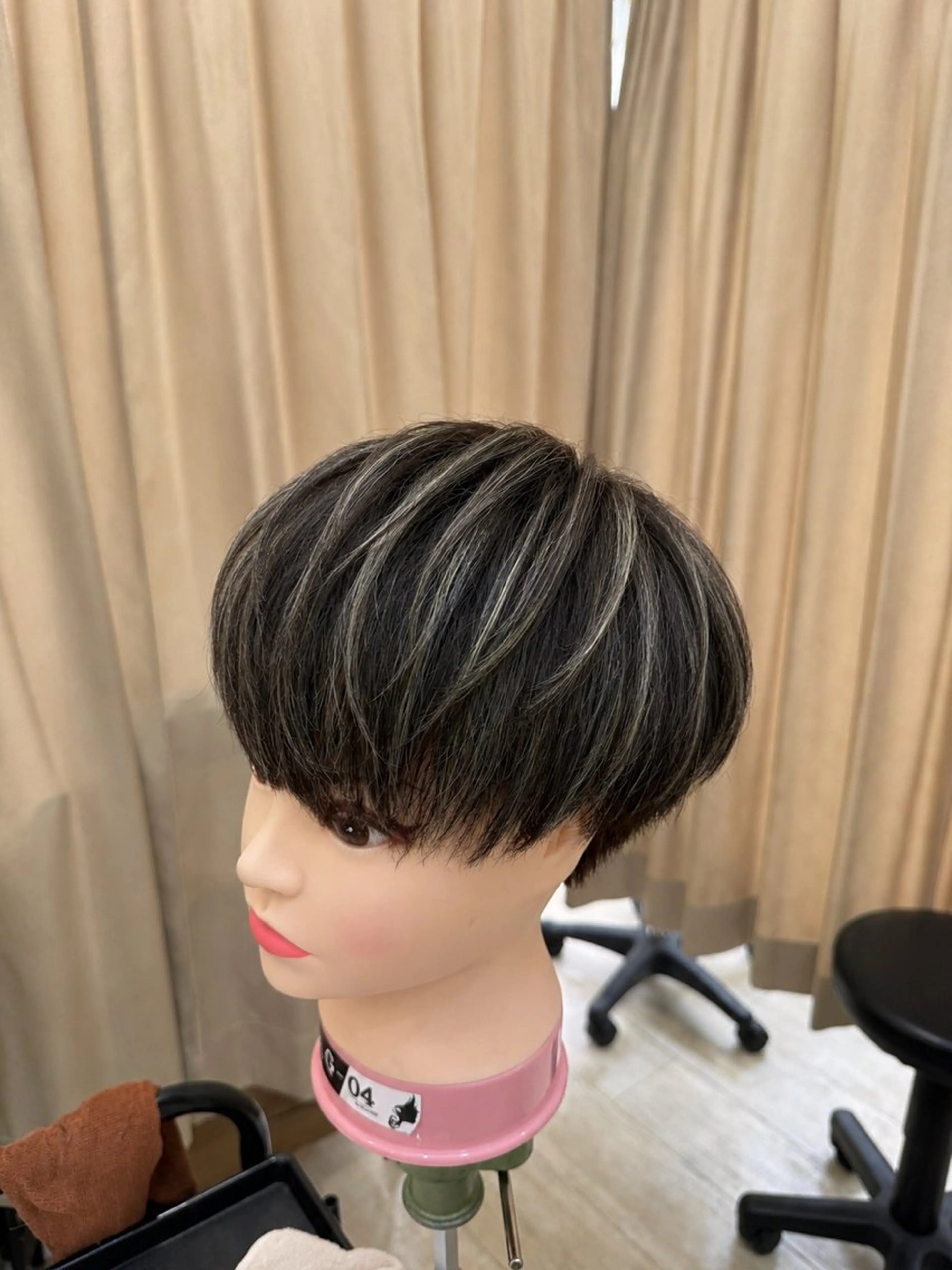【メンズ特化🔥】カット＋ブリーチハイライト⚡️の写真