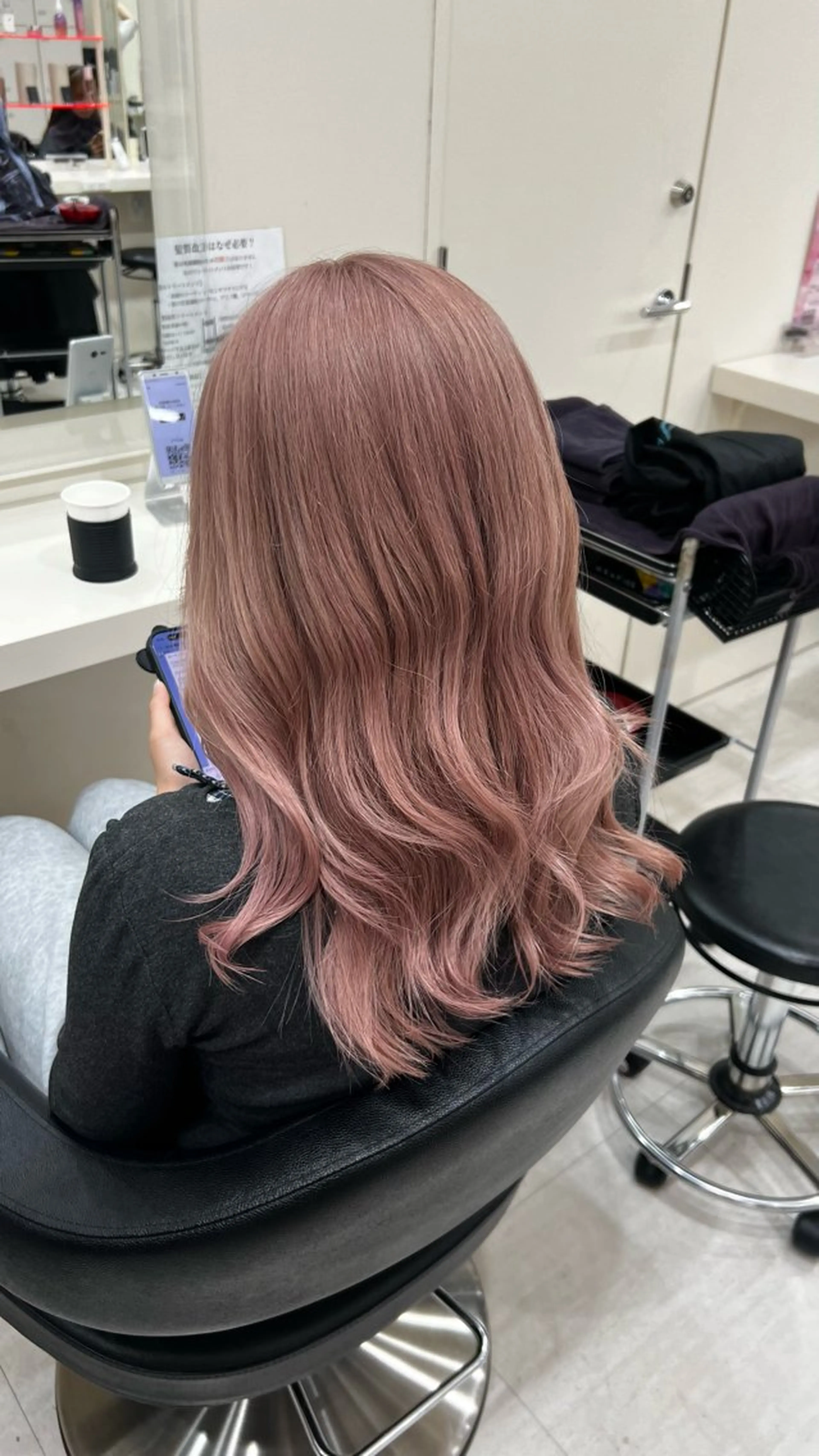 セミロング カラー ヘアアレンジ ヘアカラー 韓国レイヤー＆ピンク 艶髪🩶maikoのヘアスタイル