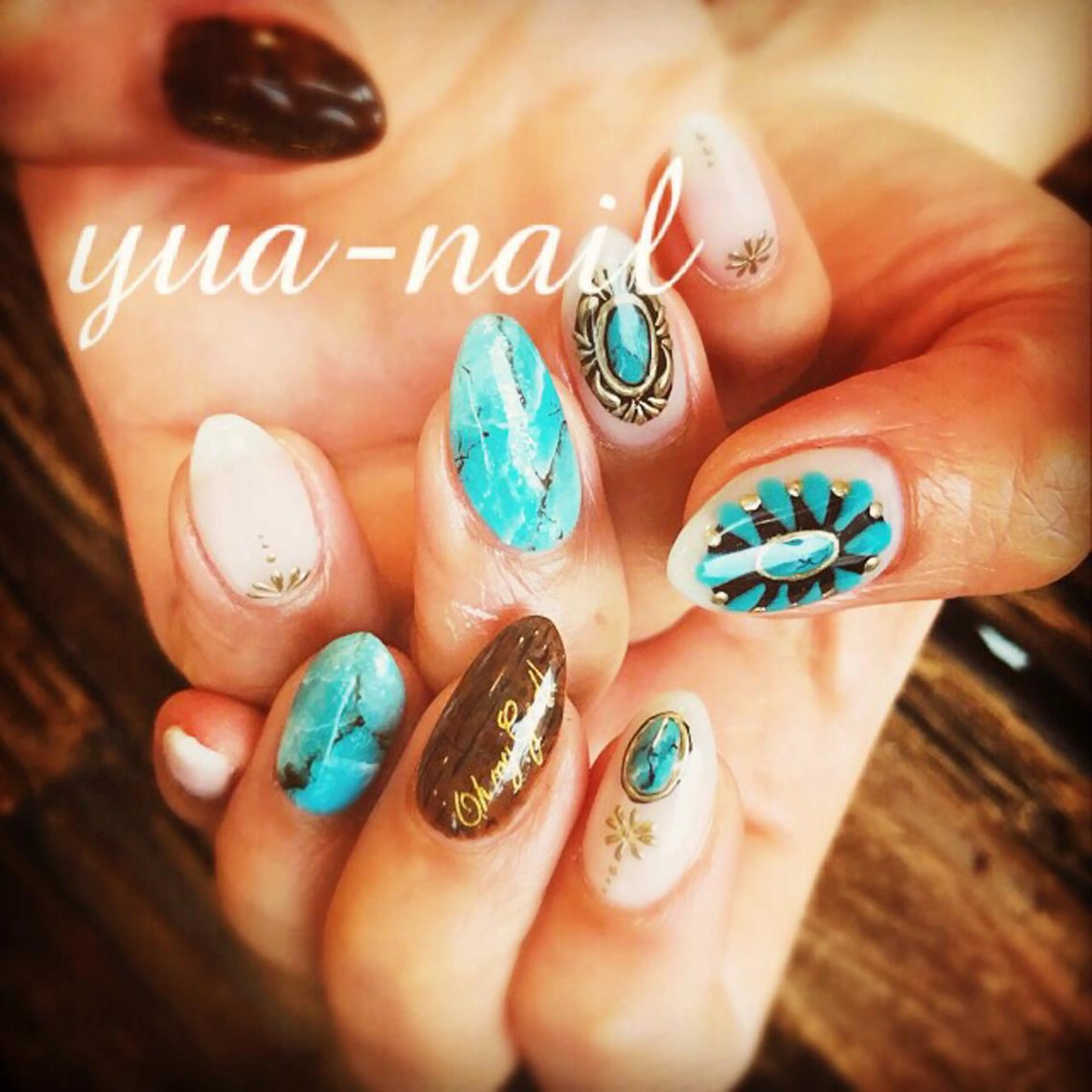 ネイル YÜA NAILのネイルデザイン