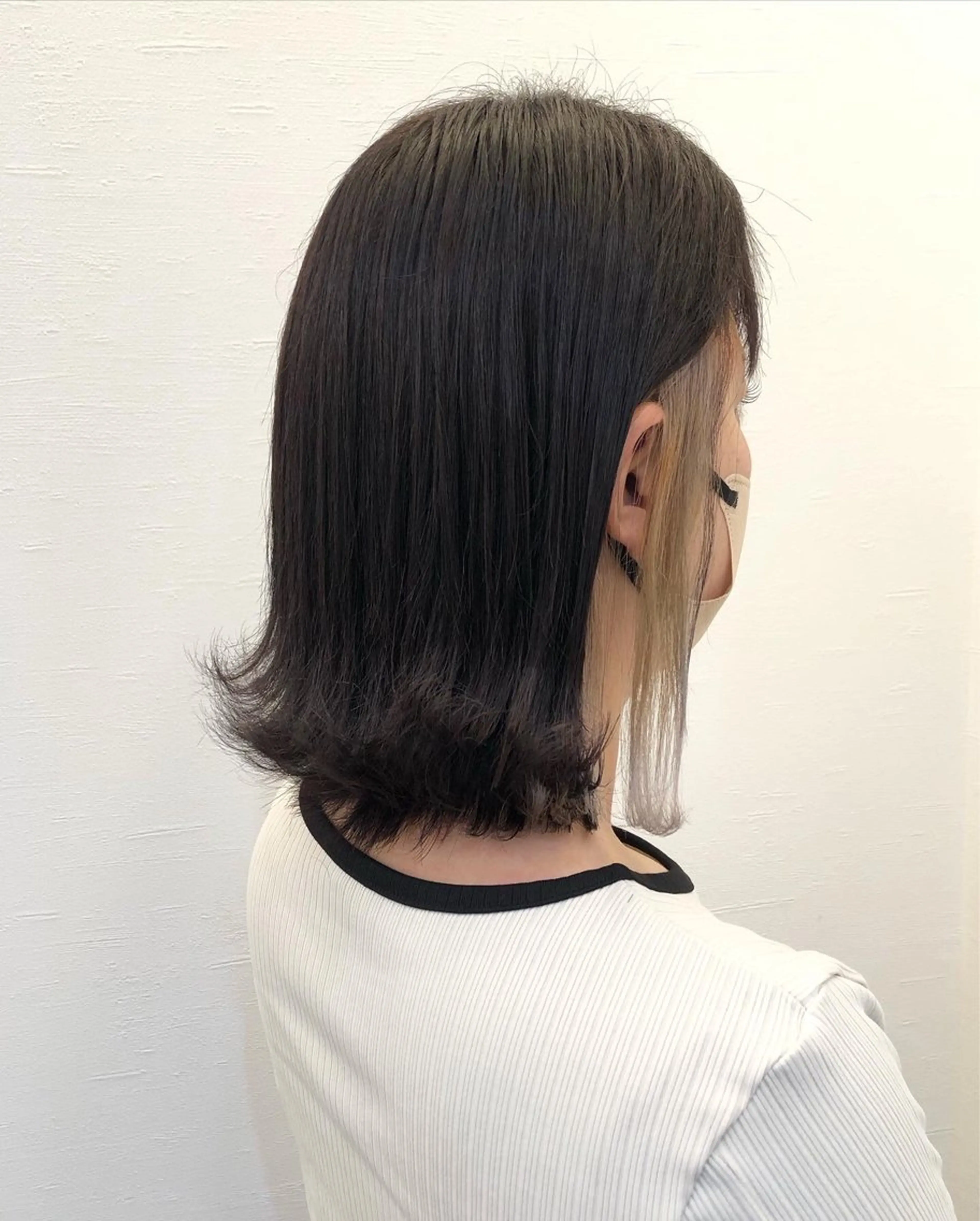 カラー ツノガイ エリのヘアスタイル