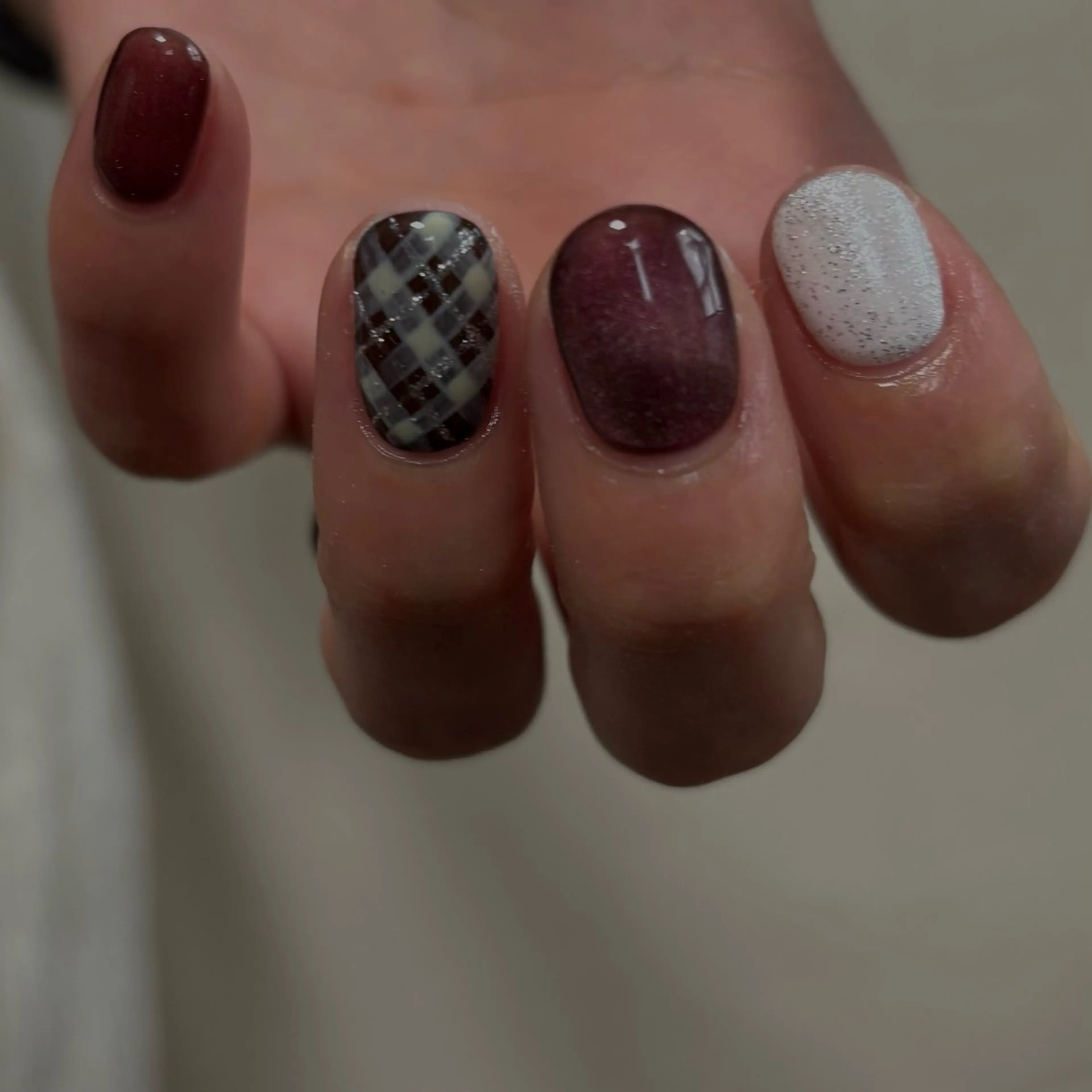 ネイル ハンドネイル 爪塗屋 さんのネイルデザイン