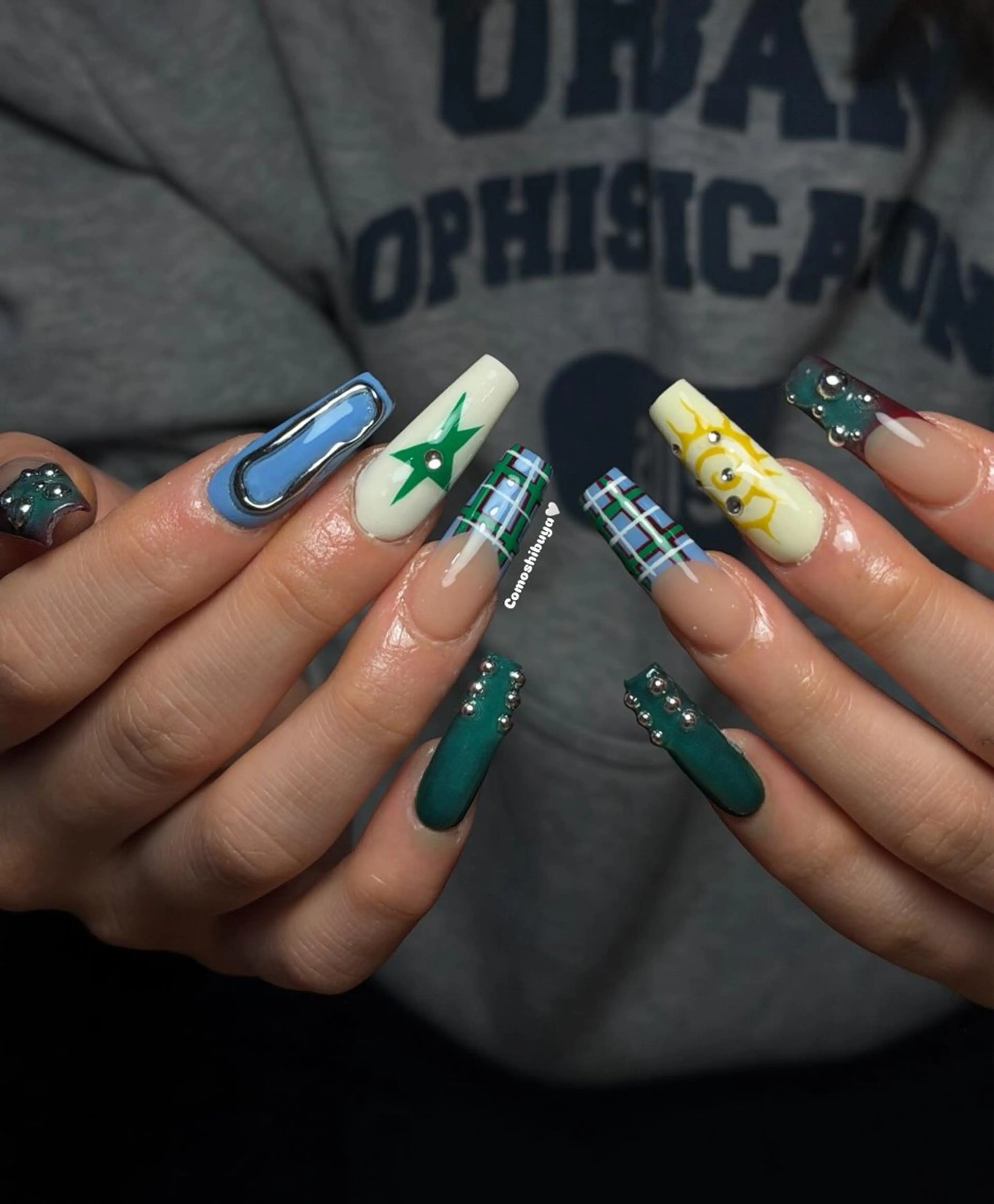 ネイル 韓国ネイル シンプルネイル ワンホンネイル ハンドネイル CoMo Nailのネイルデザイン