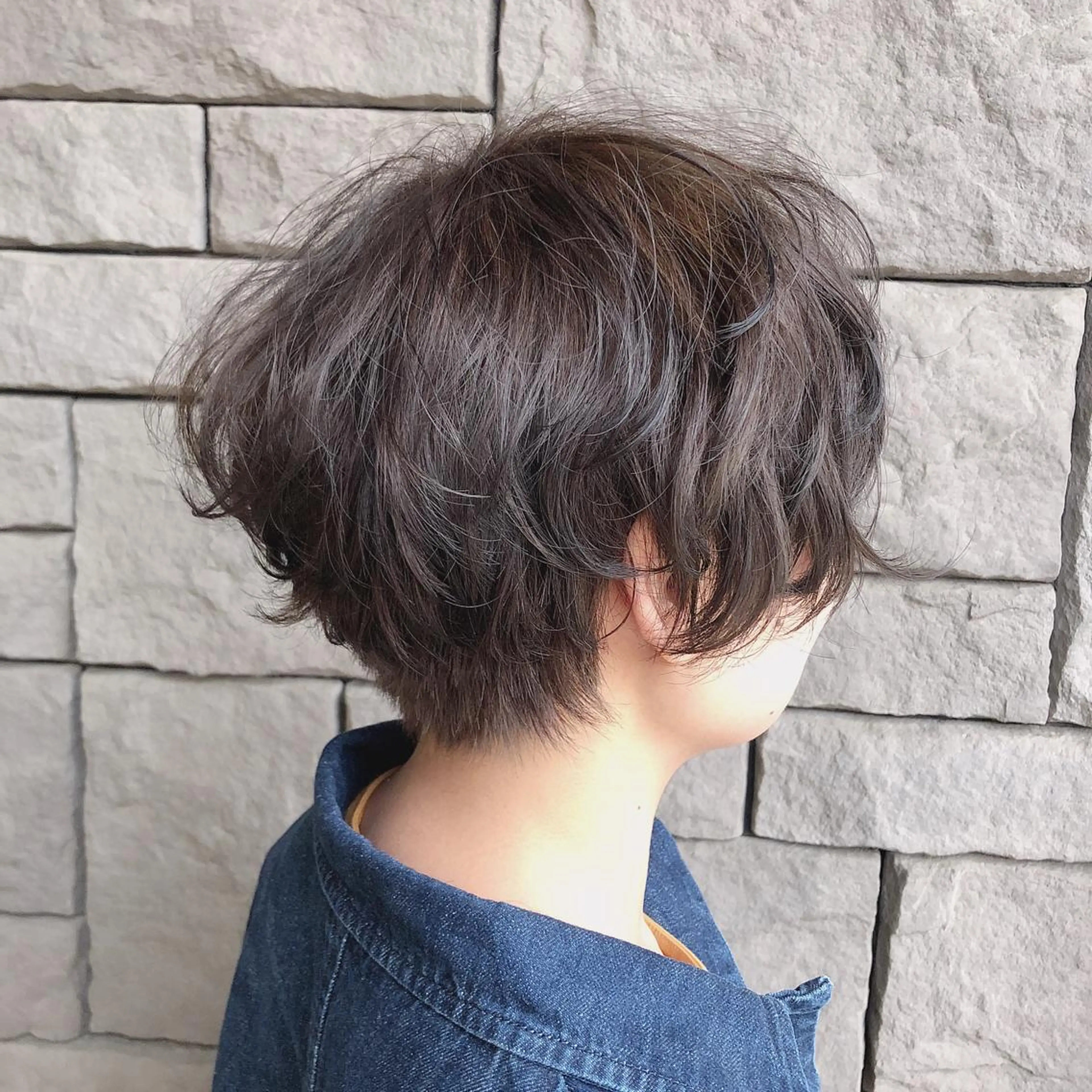 ショート カラー 店長/mao/ 前髪/顔周りカットのヘアスタイル