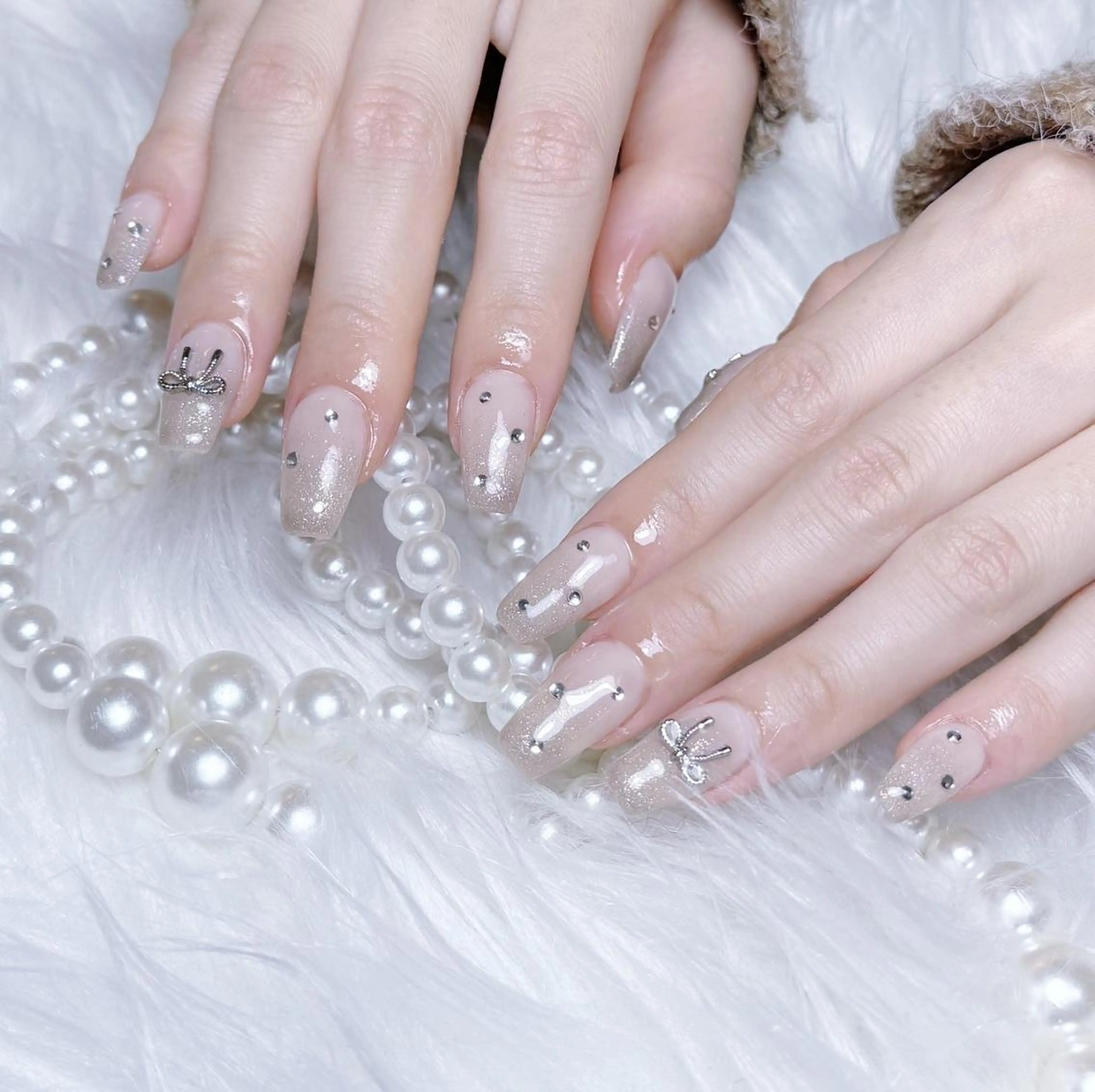 ネイル H3 Nail Tsuki🦋💙のネイルデザイン