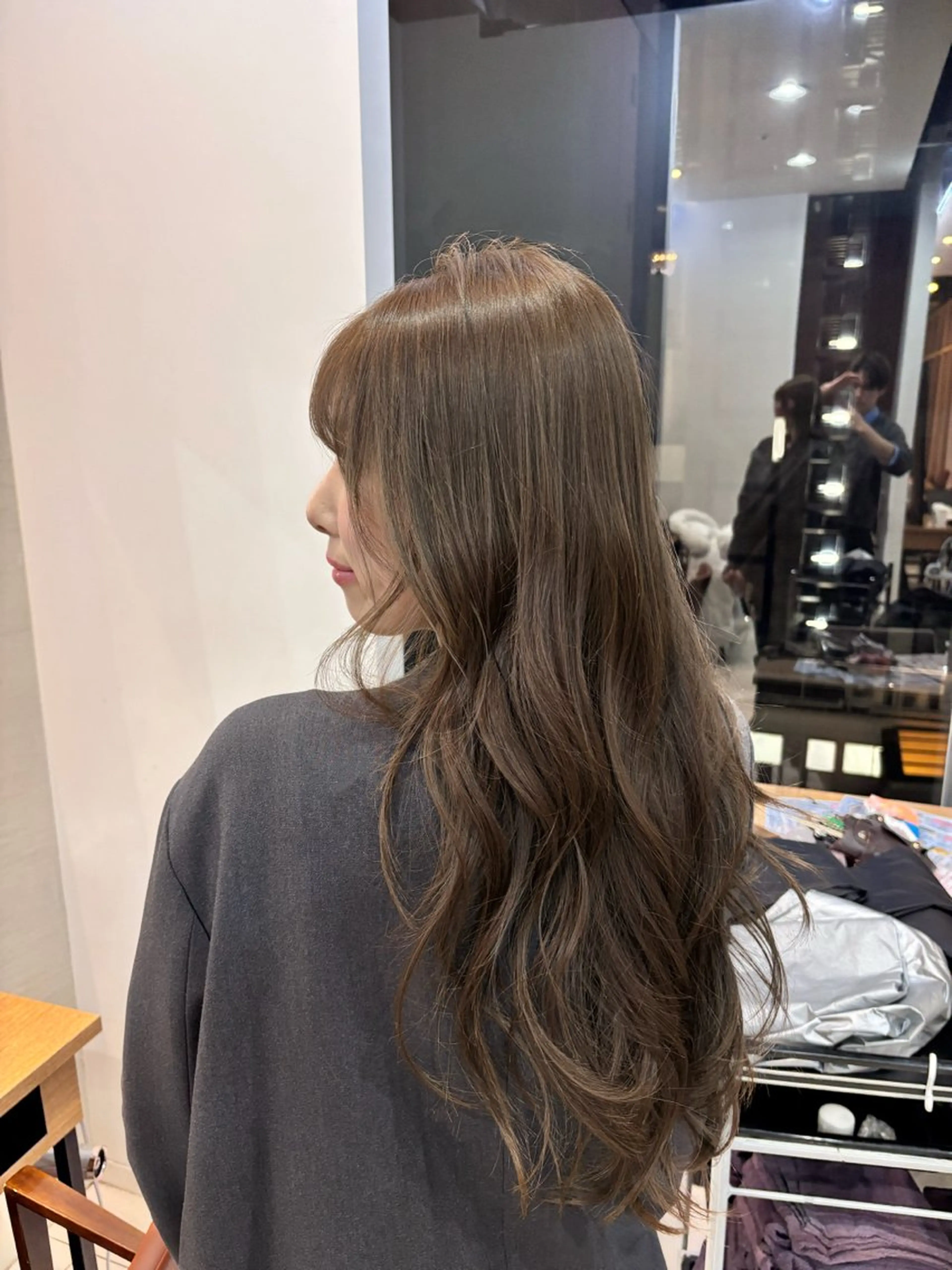 ロング カラー ベージュカラー ヘーゼル ヘアカラー ヘーゼルベージュ/ 赤み消し/はるのヘアスタイル