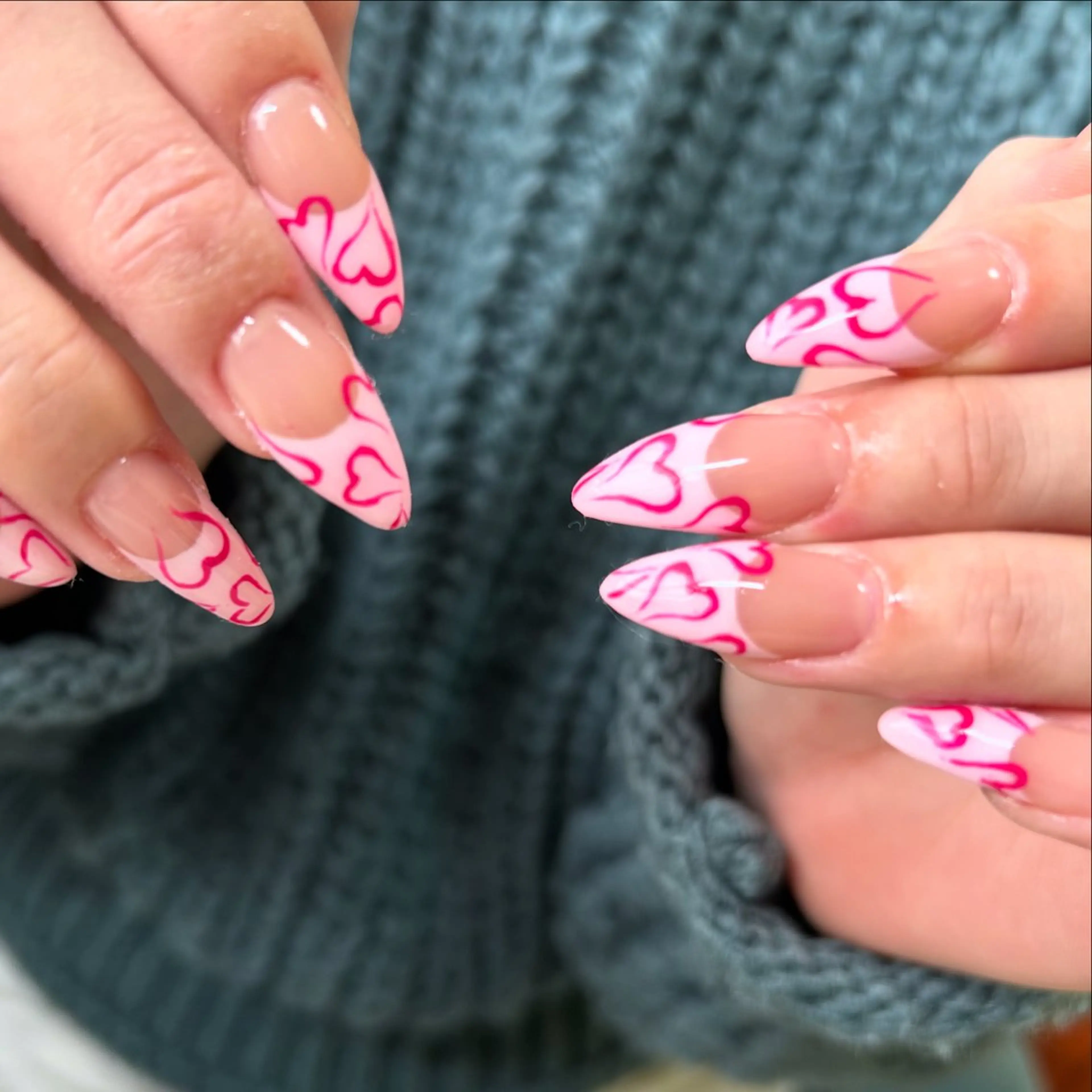 ネイル Laki nailのネイルデザイン