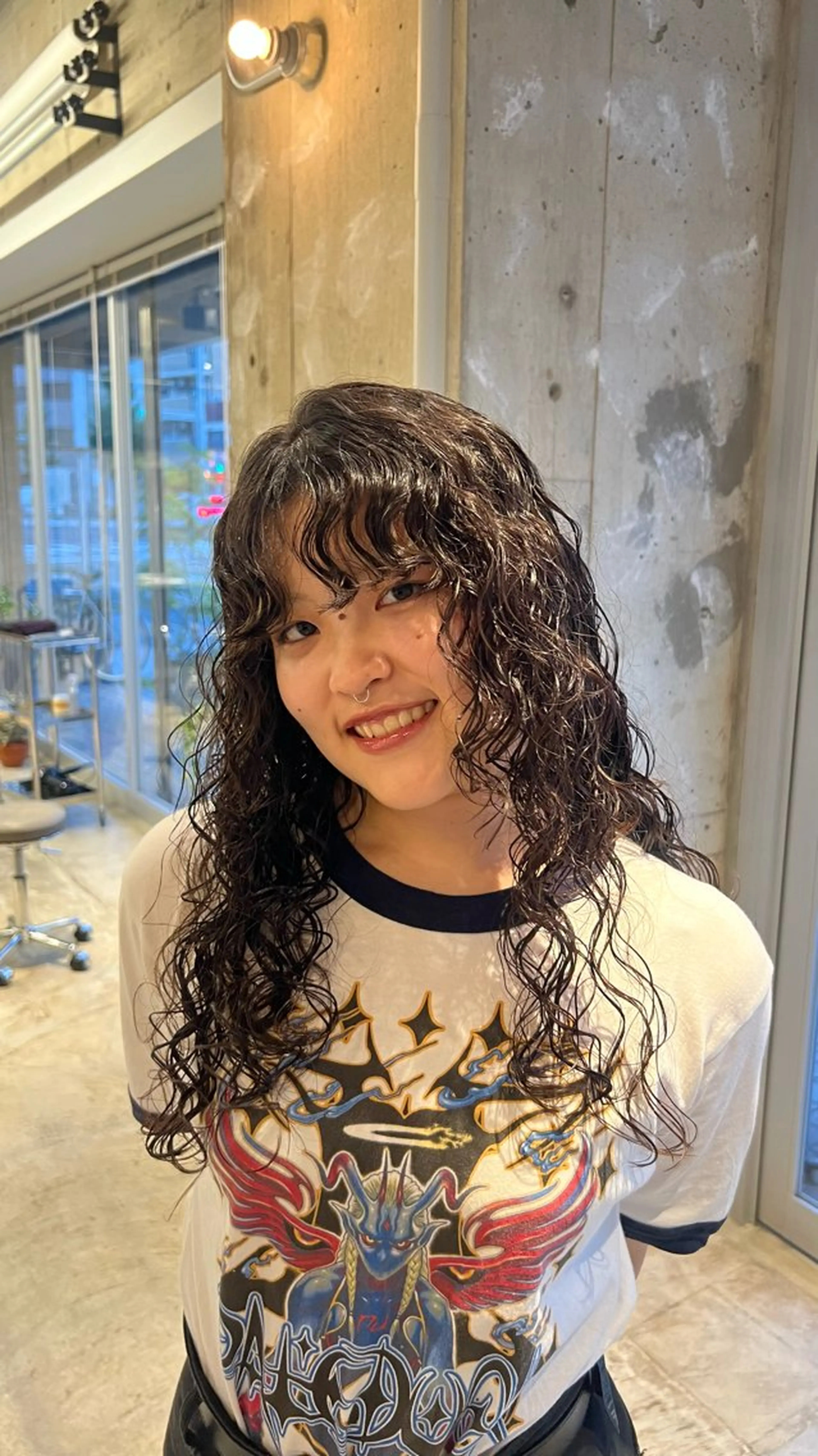 ロング ロング piilo／ 岩花梨乃のヘアスタイル