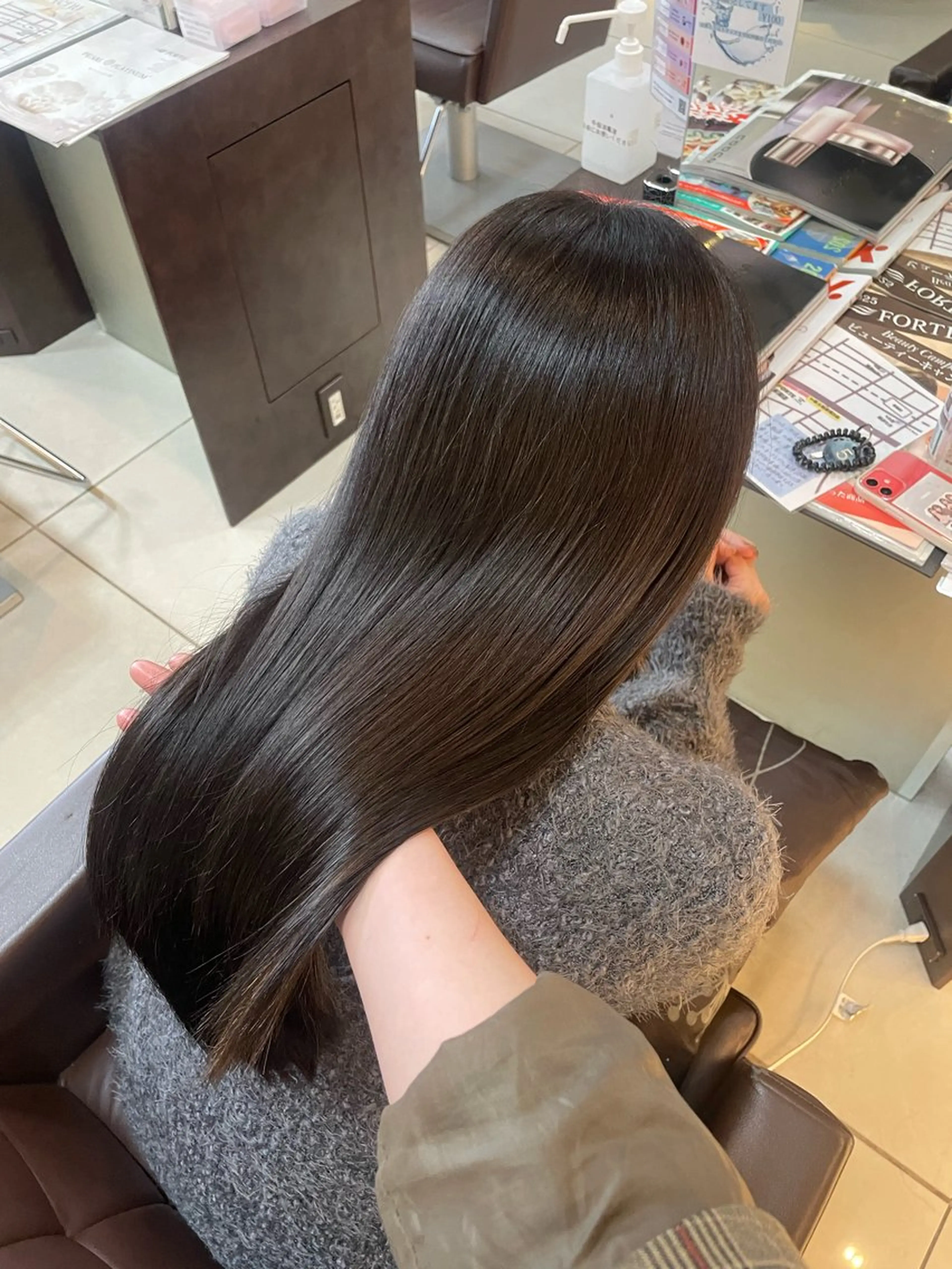 セミロング カラー 🤎韓国ヘア ベージュ まゆか🤎のヘアスタイル