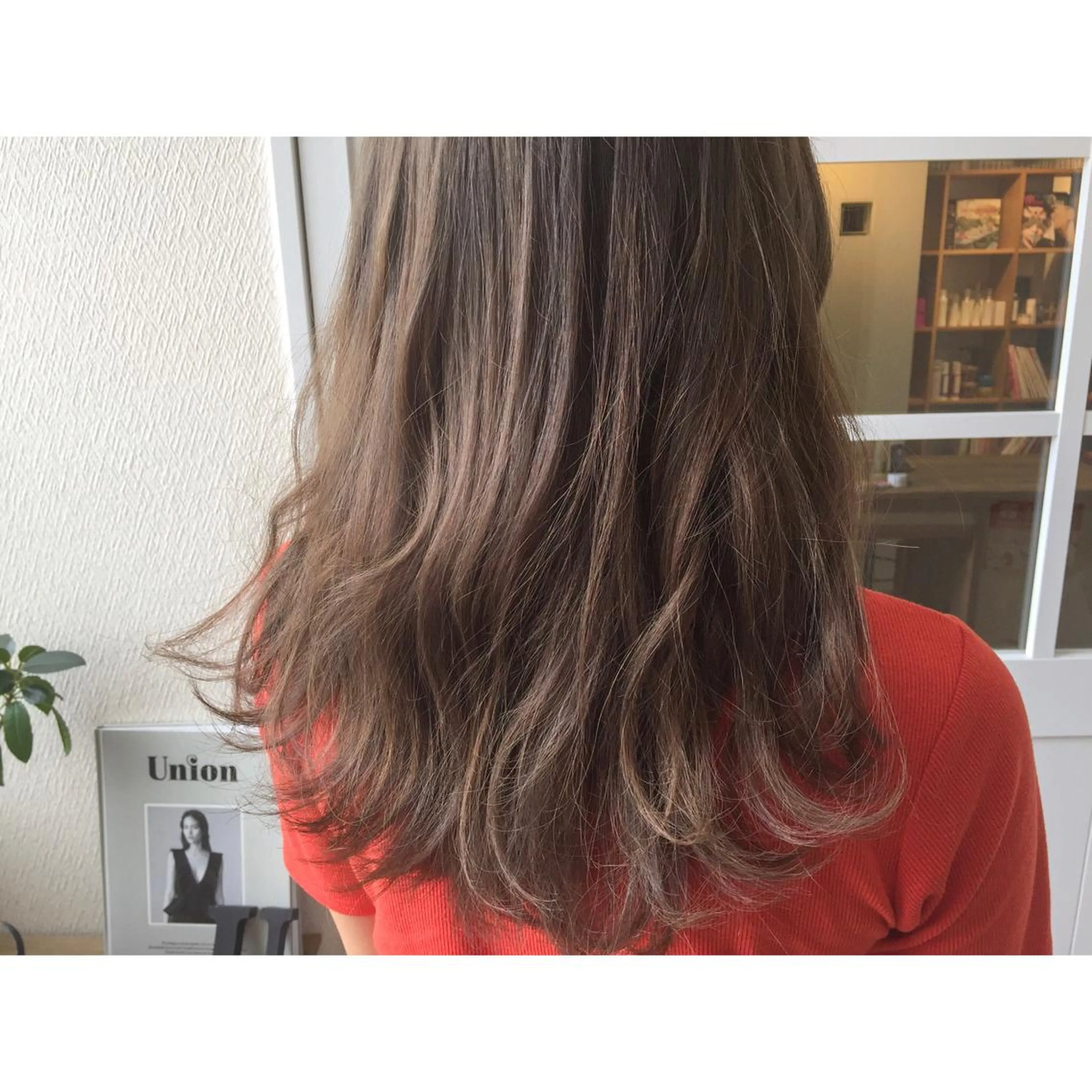 セミロング カラー 透明感カラー イルミナカラー オレンジ 江上拓郎/ショート /酸性ストレートのヘアスタイル