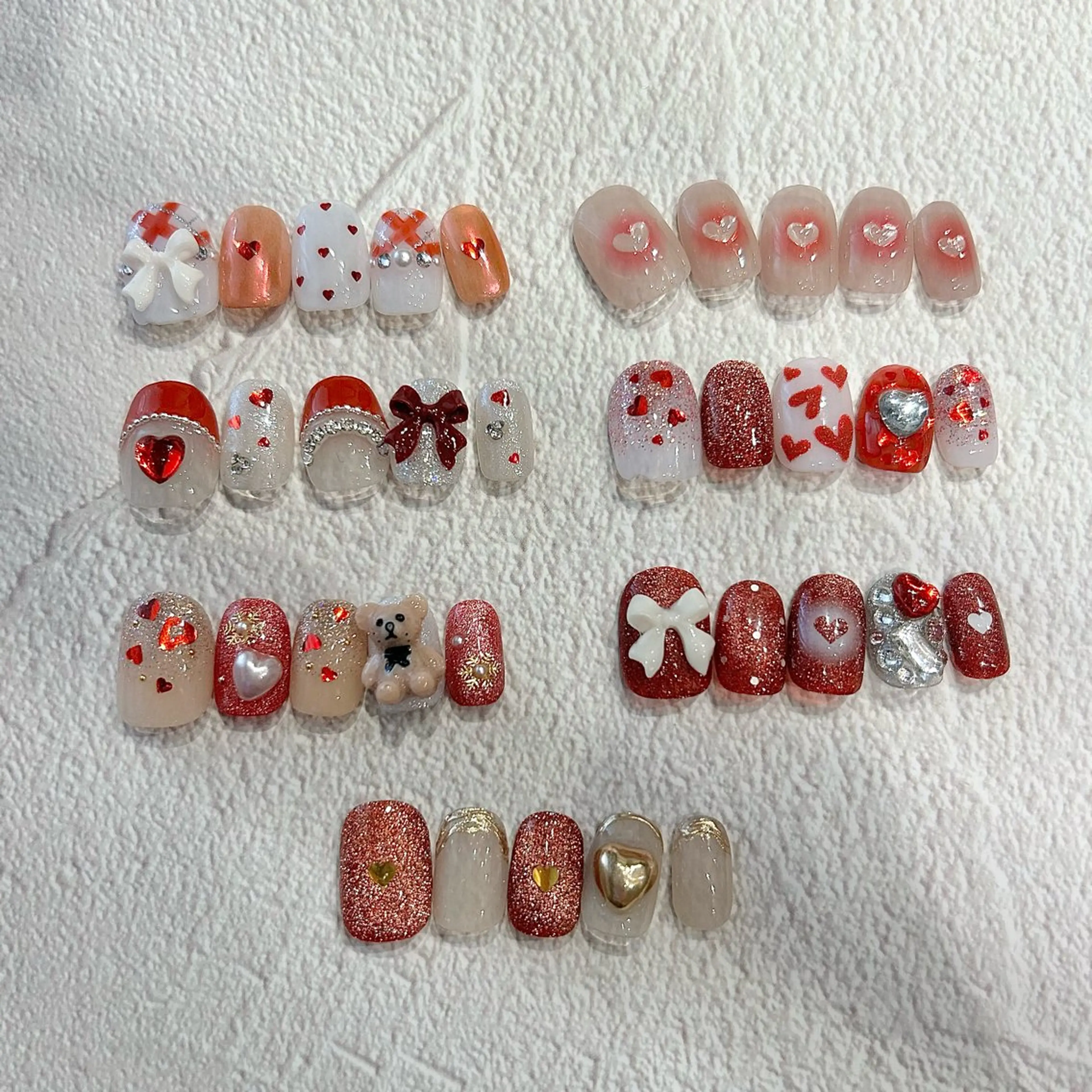 ネイル チークネイル ハート バレンタイン ハンドネイル パラあり！フィルイン 美フォルムのネイルデザイン