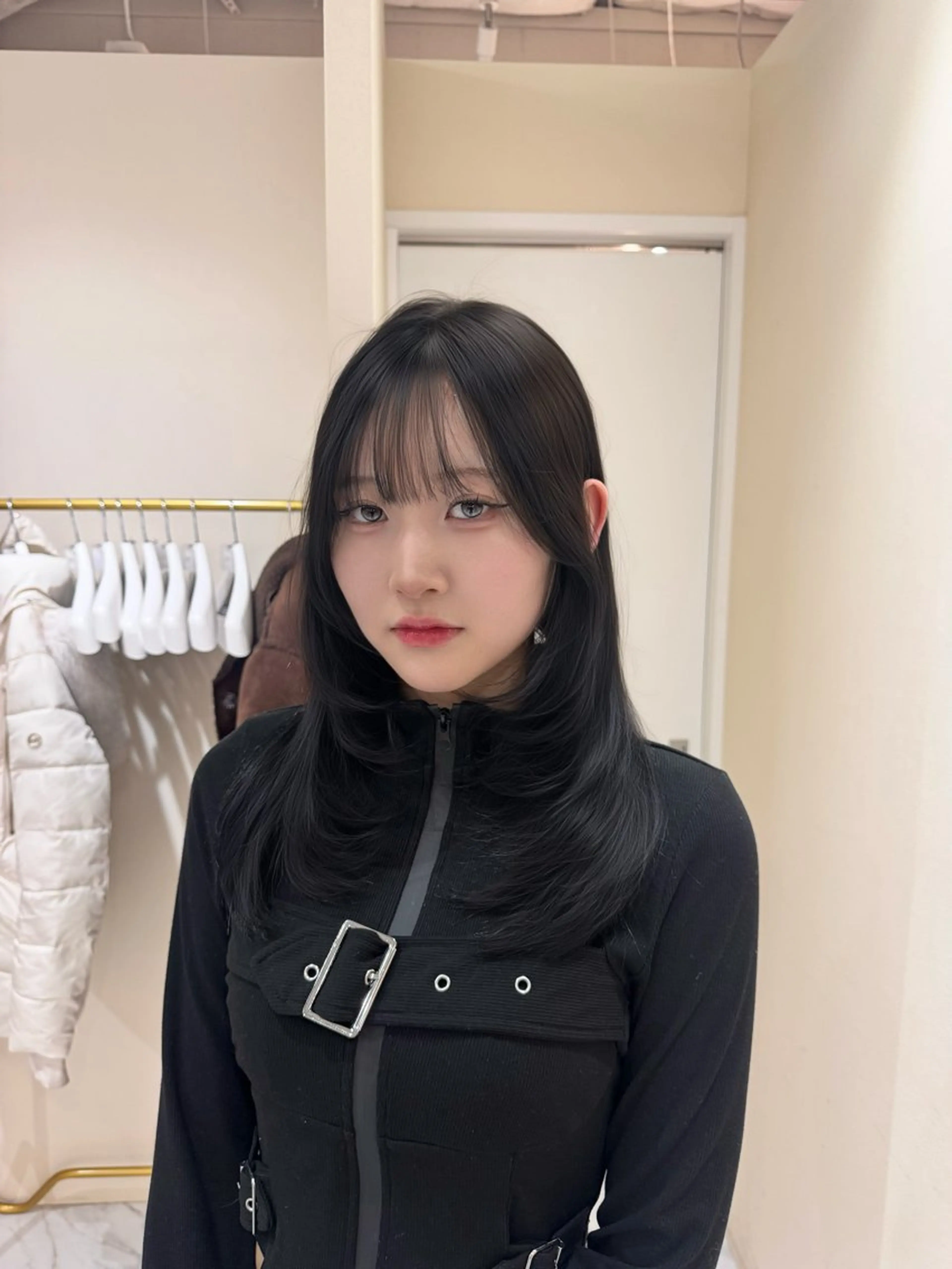 ミディアム カラー ヘアアレンジ オリーブカラー レイヤーカット カット ヘアカラー トリートメント 髪質改善特化 🫧松野力也のヘアスタイル