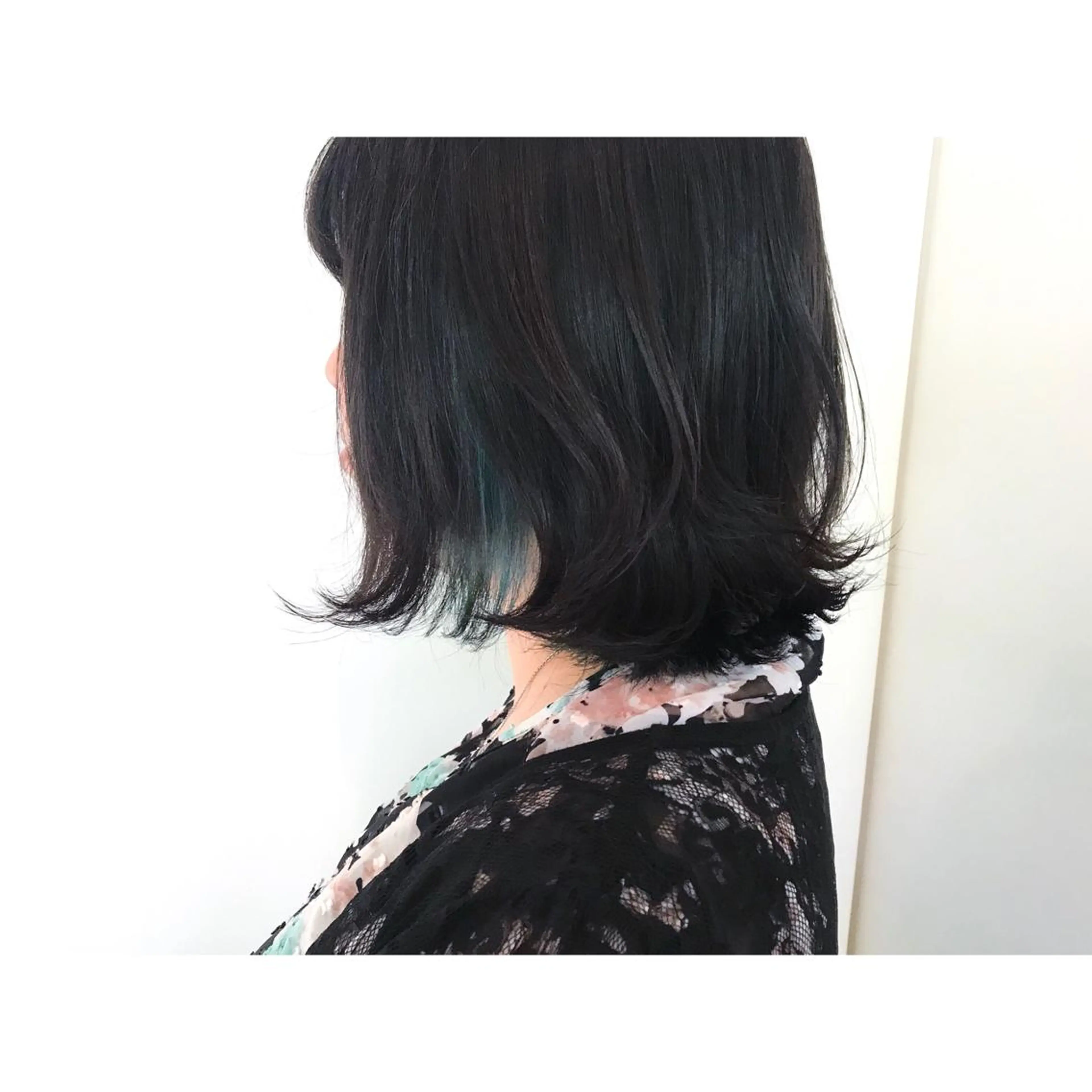 セミロング カラー ヘアカラー トリートメント karen ☺︎のヘアスタイル