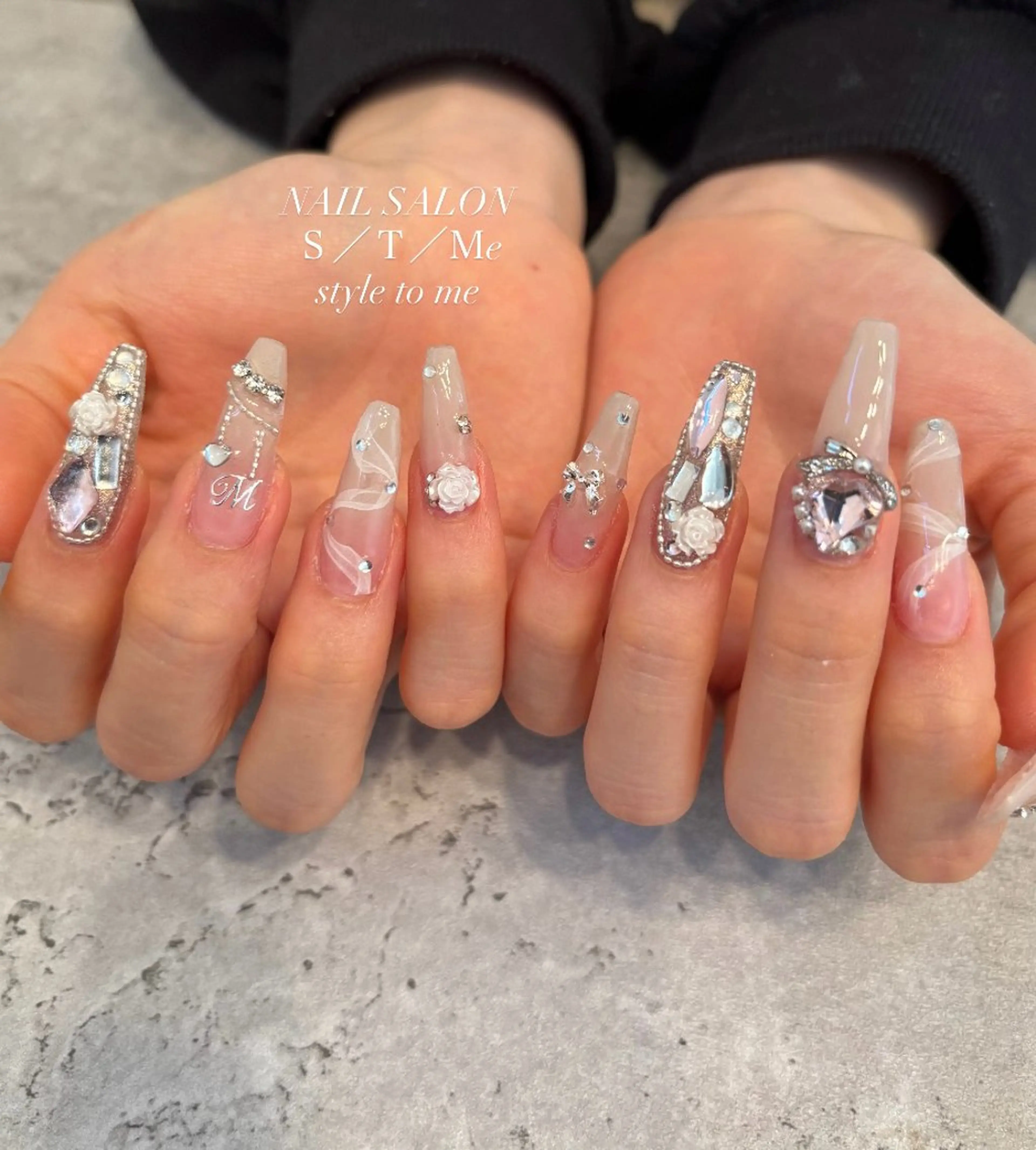 ネイル NAIL SALON S/T/Meのネイルデザイン