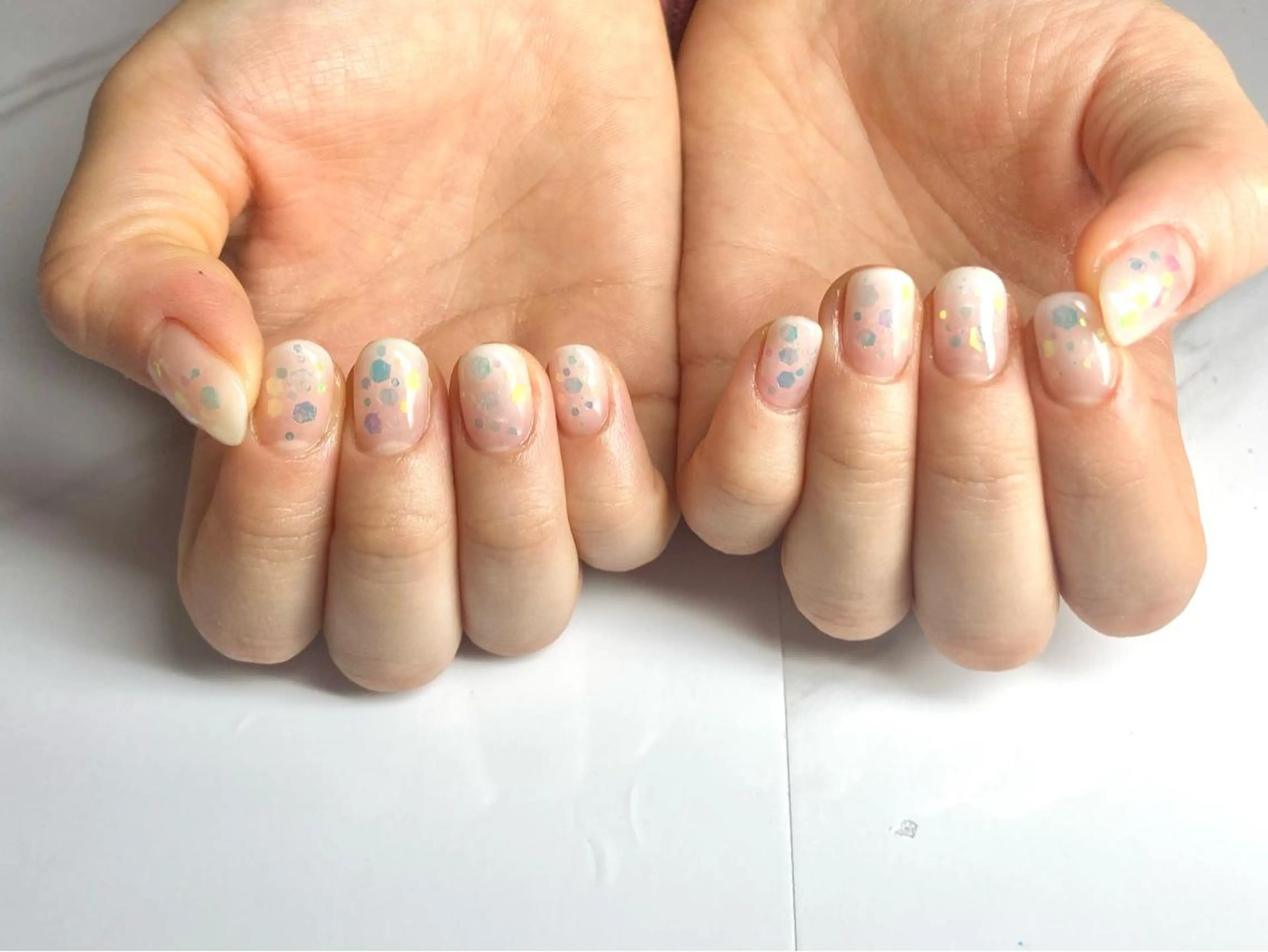 ミディアム ネイリスト シンのネイルデザイン