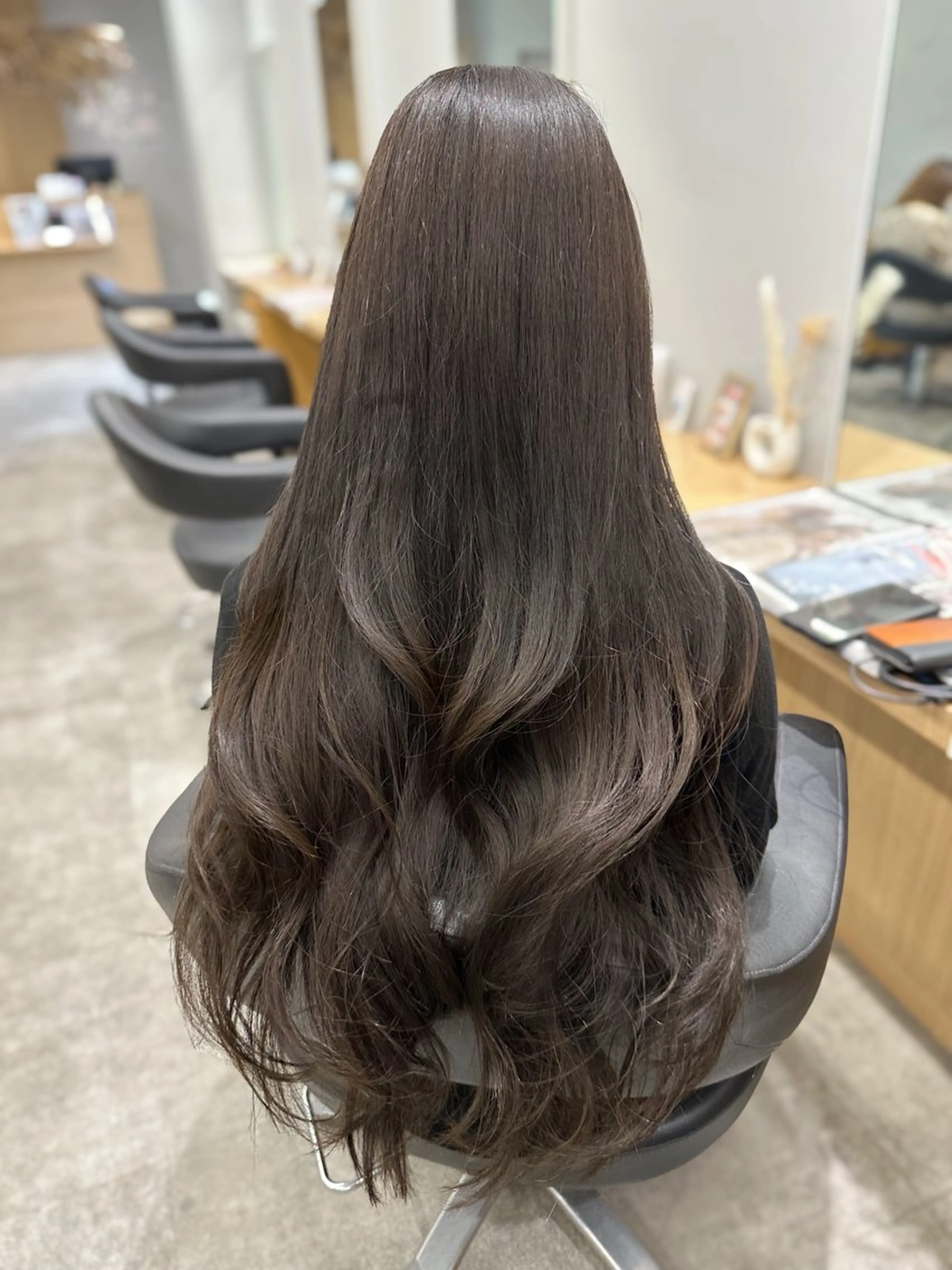 ロング 髪質改善 トリートメント カット ヘアカラー 美髪🫧ブリーチ/ デザイン/永田汰伊智のヘアスタイル