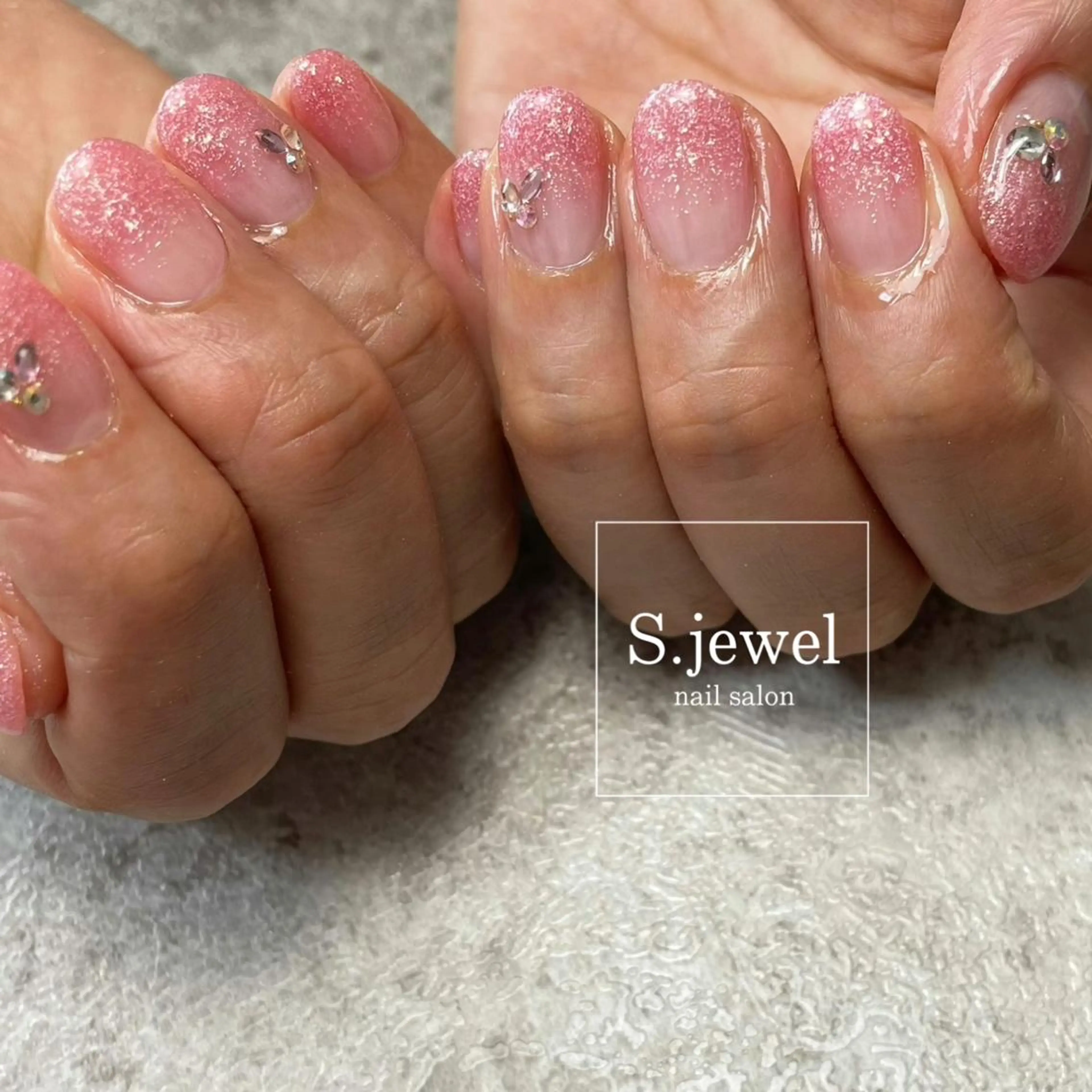 ネイル S. JEWELのネイルデザイン