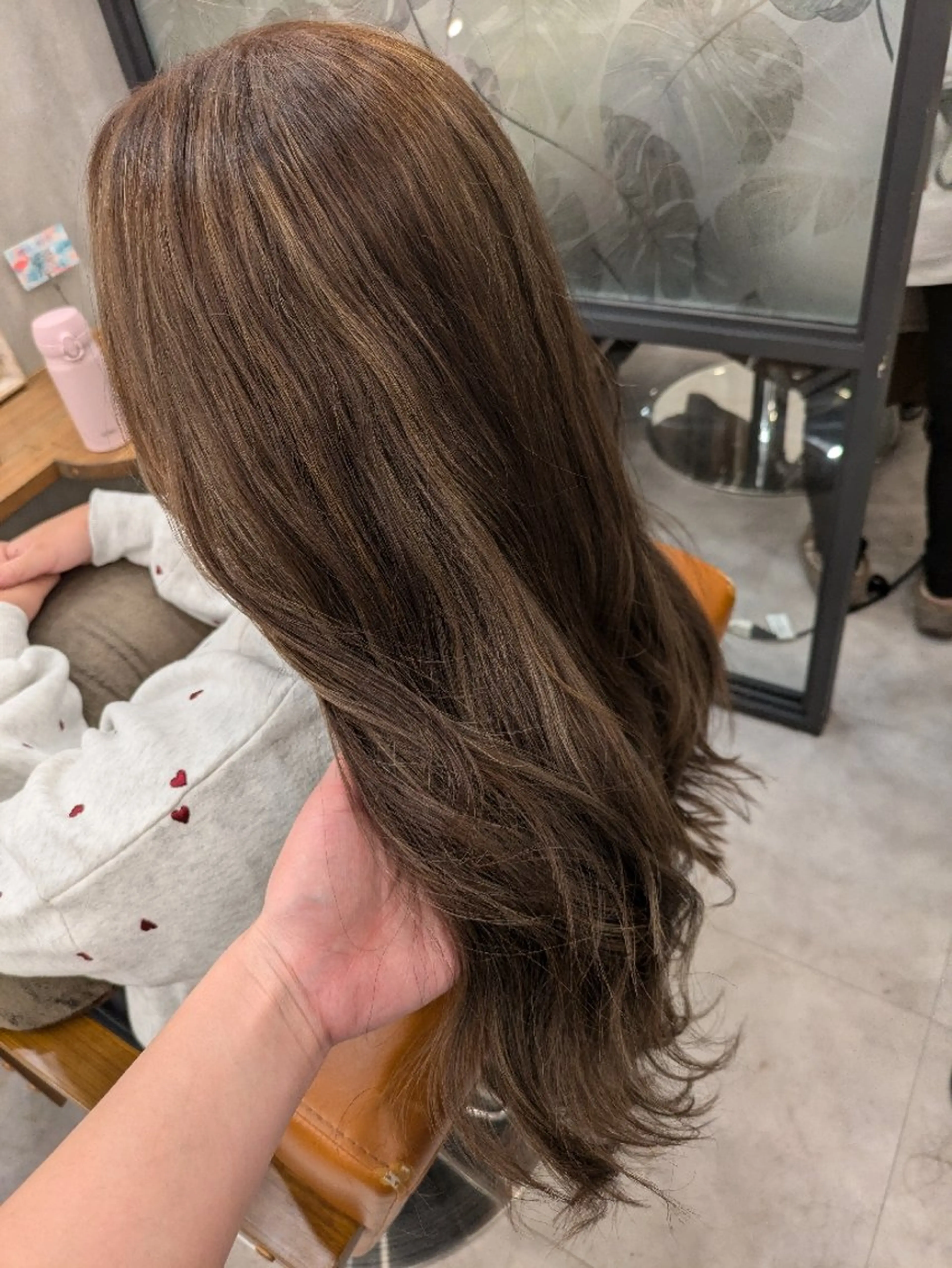 ロング カサハラ リホのヘアスタイル