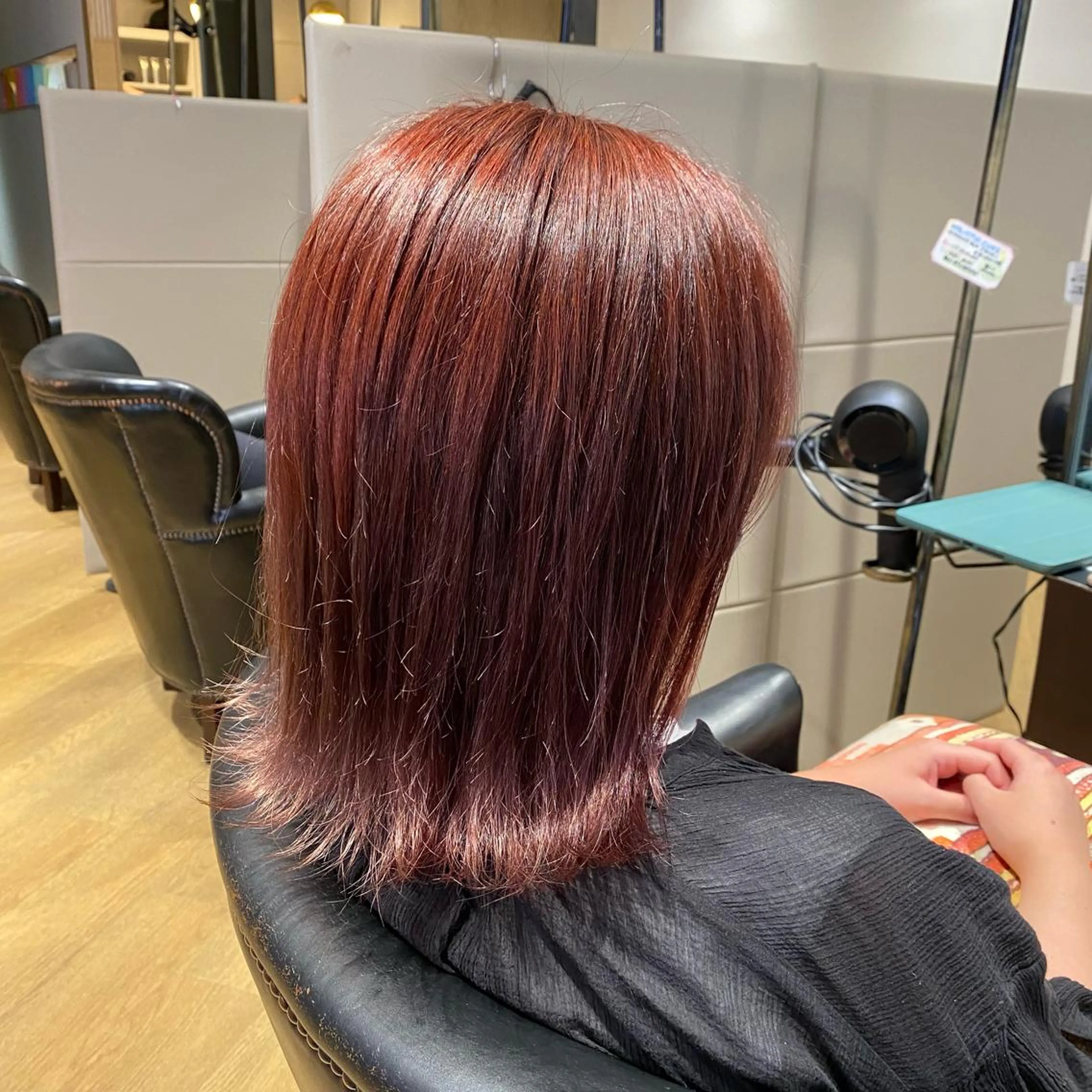 セミロング カラー ピンクカラー 丸田 幹太のヘアスタイル