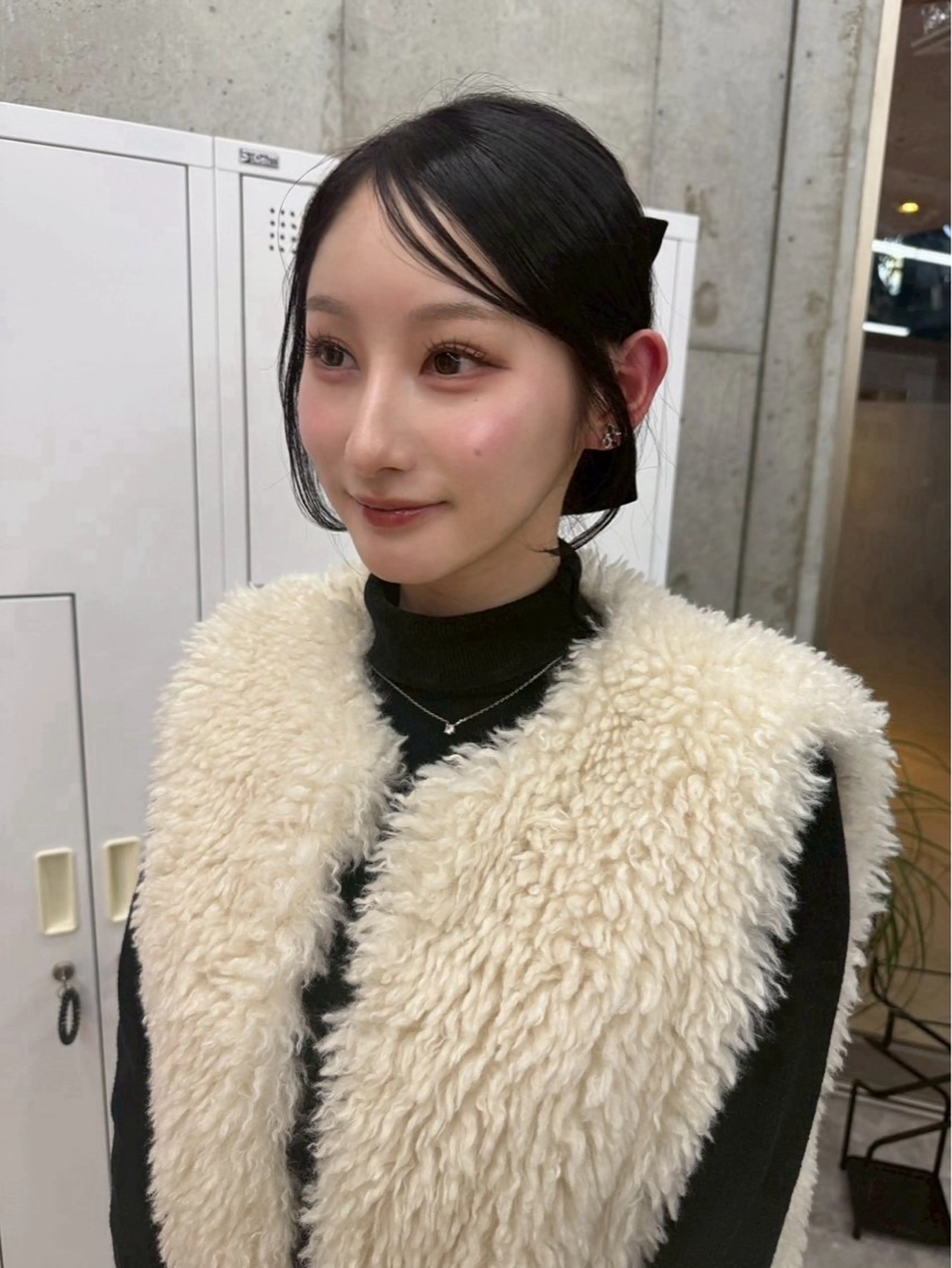 セミロング トリートメント 秋山 七海のヘアスタイル