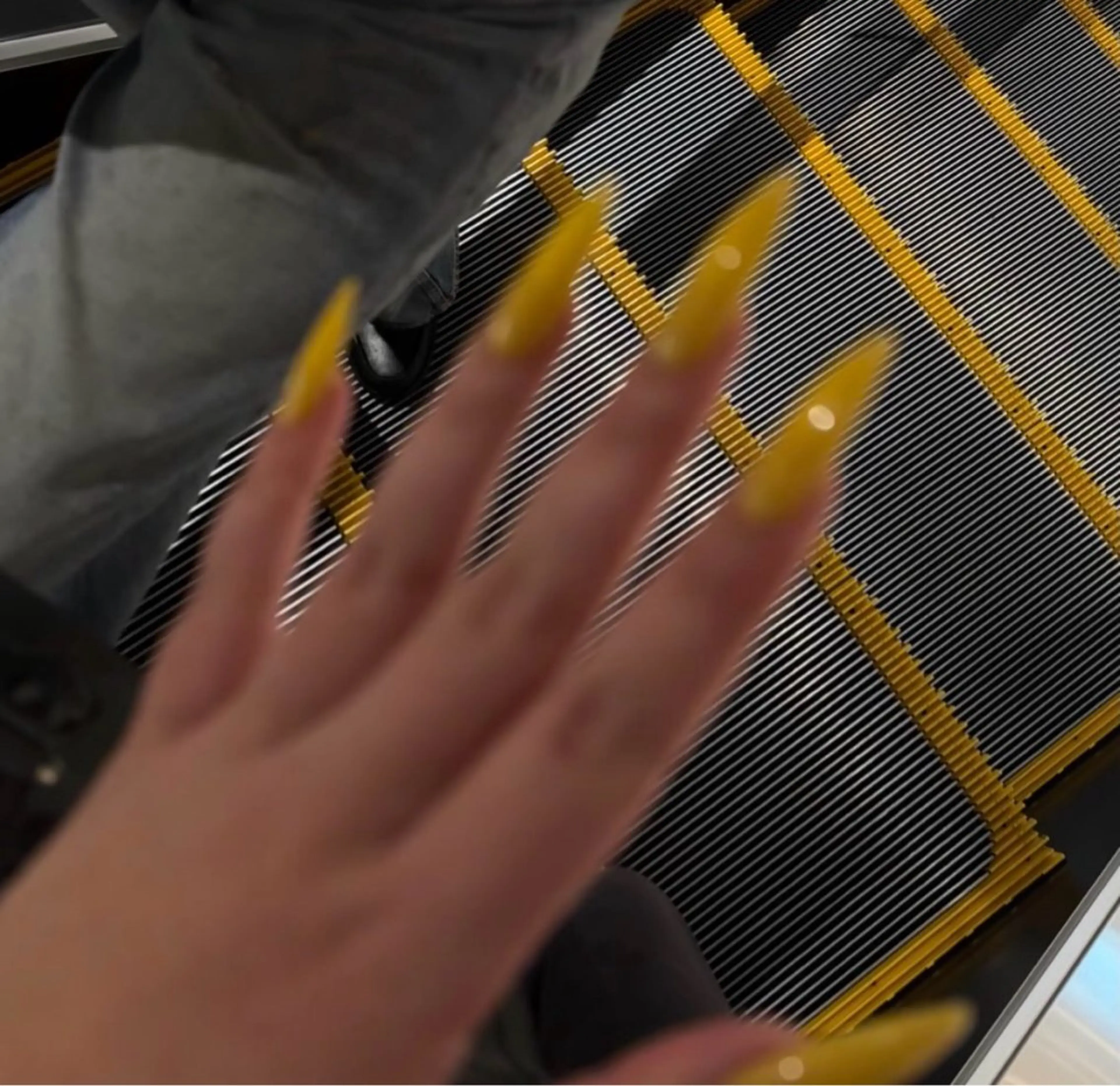 ネイル Nail salon ヴェロニカ　ななみのネイルデザイン