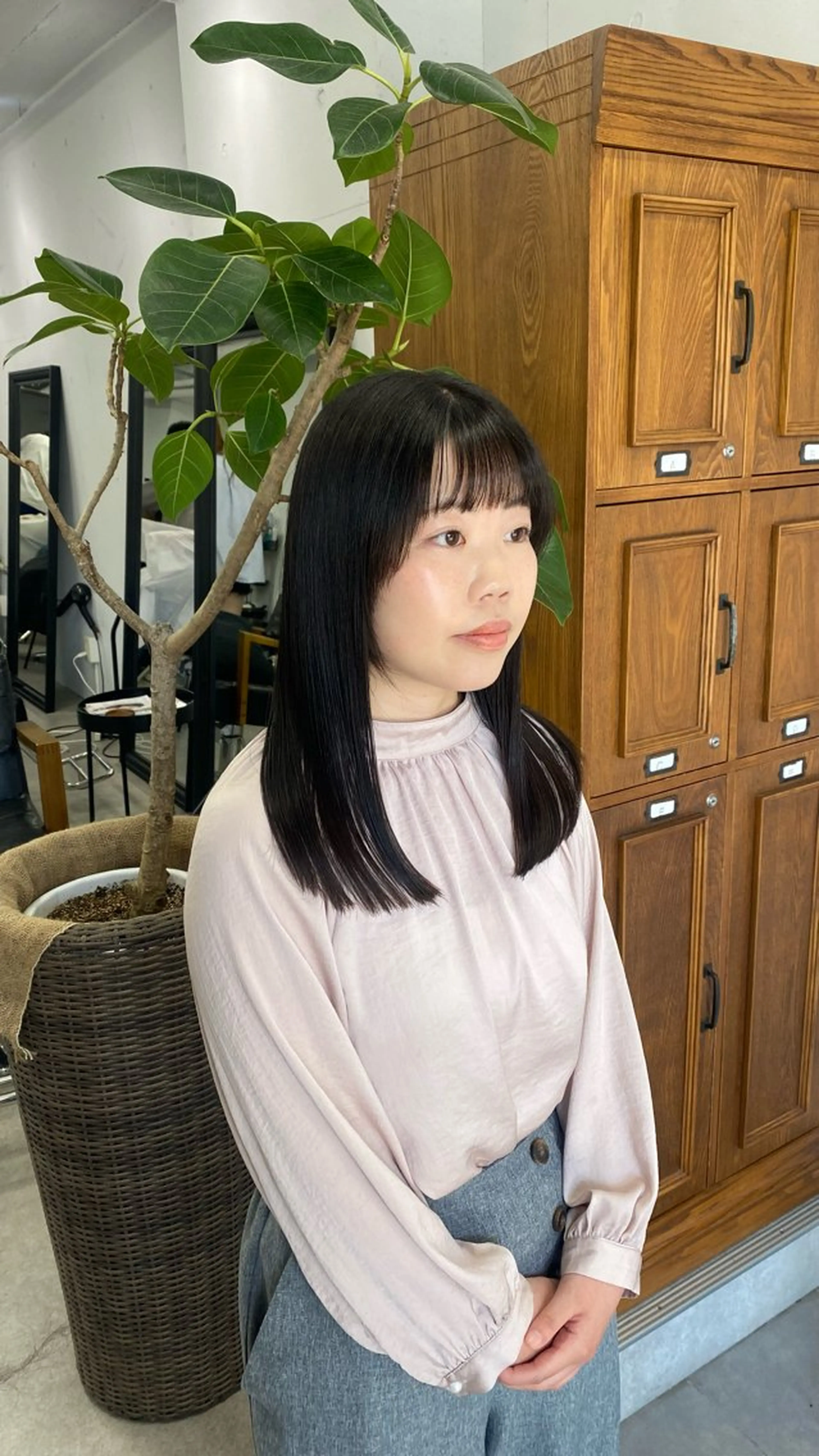 ミディアム 太田 すず香のヘアスタイル