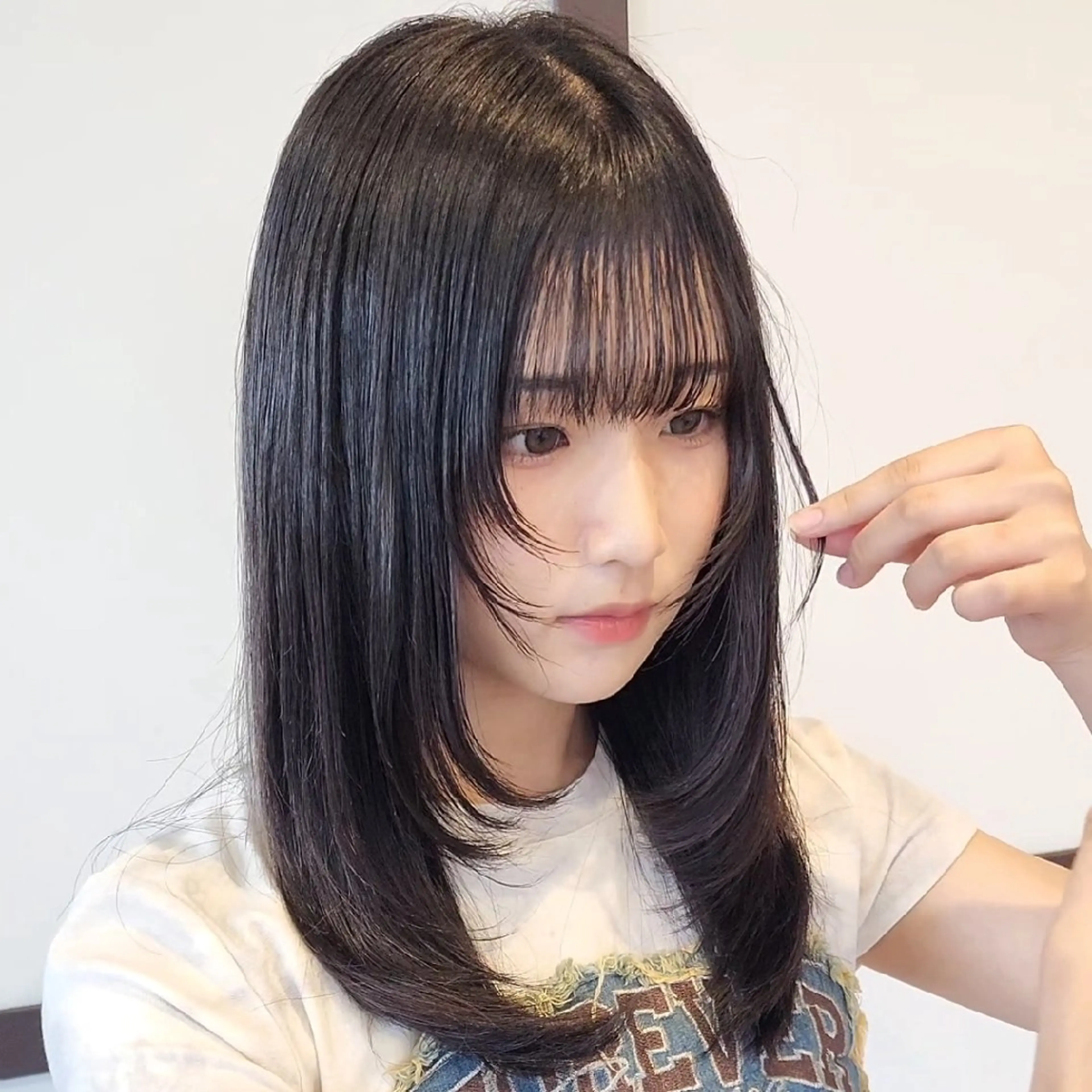 セミロング レイヤーカット カット レイヤーカット/ ウルフカット/大橋 のヘアスタイル