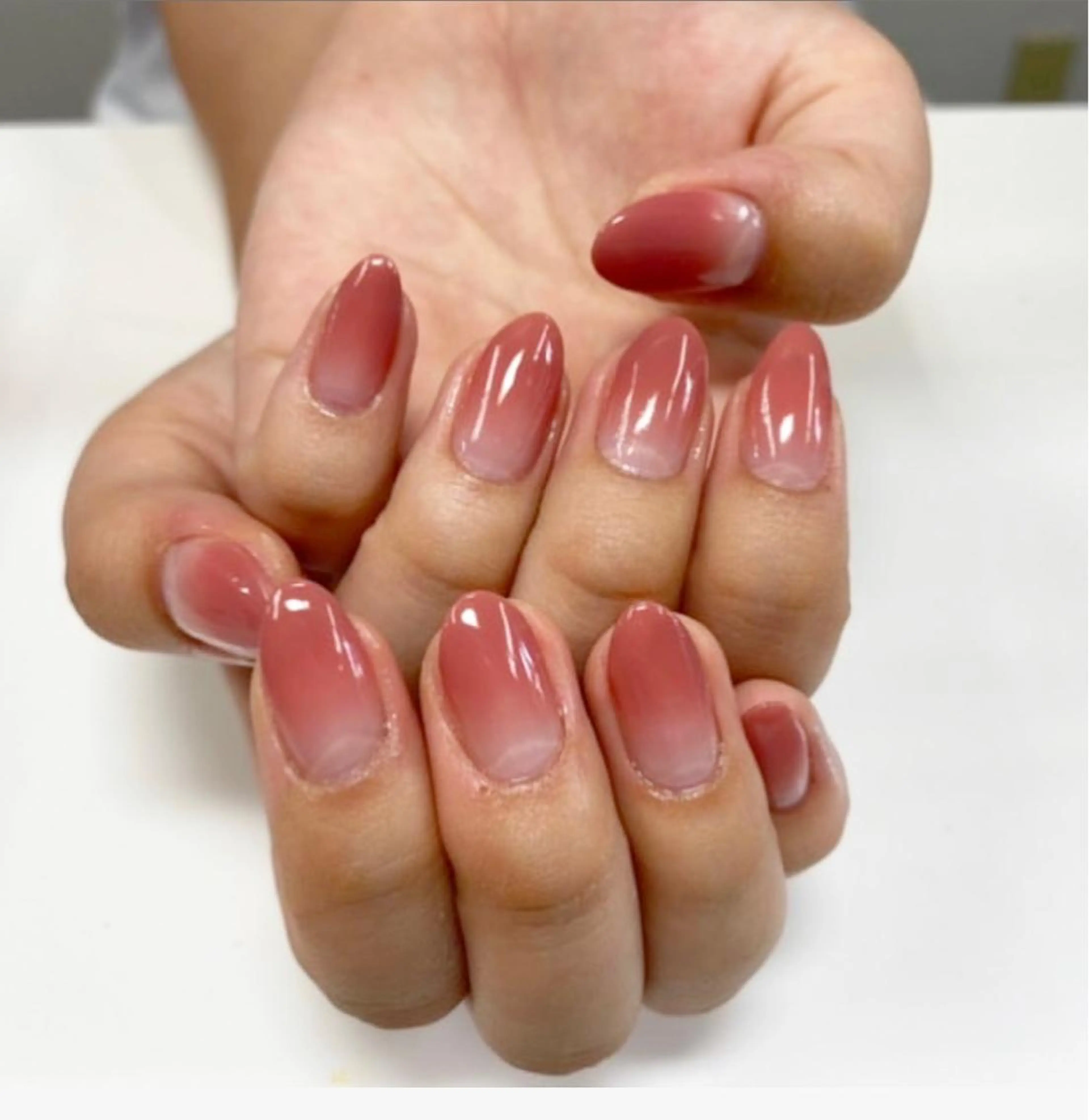 ネイル 吉田 芹菜のネイルデザイン