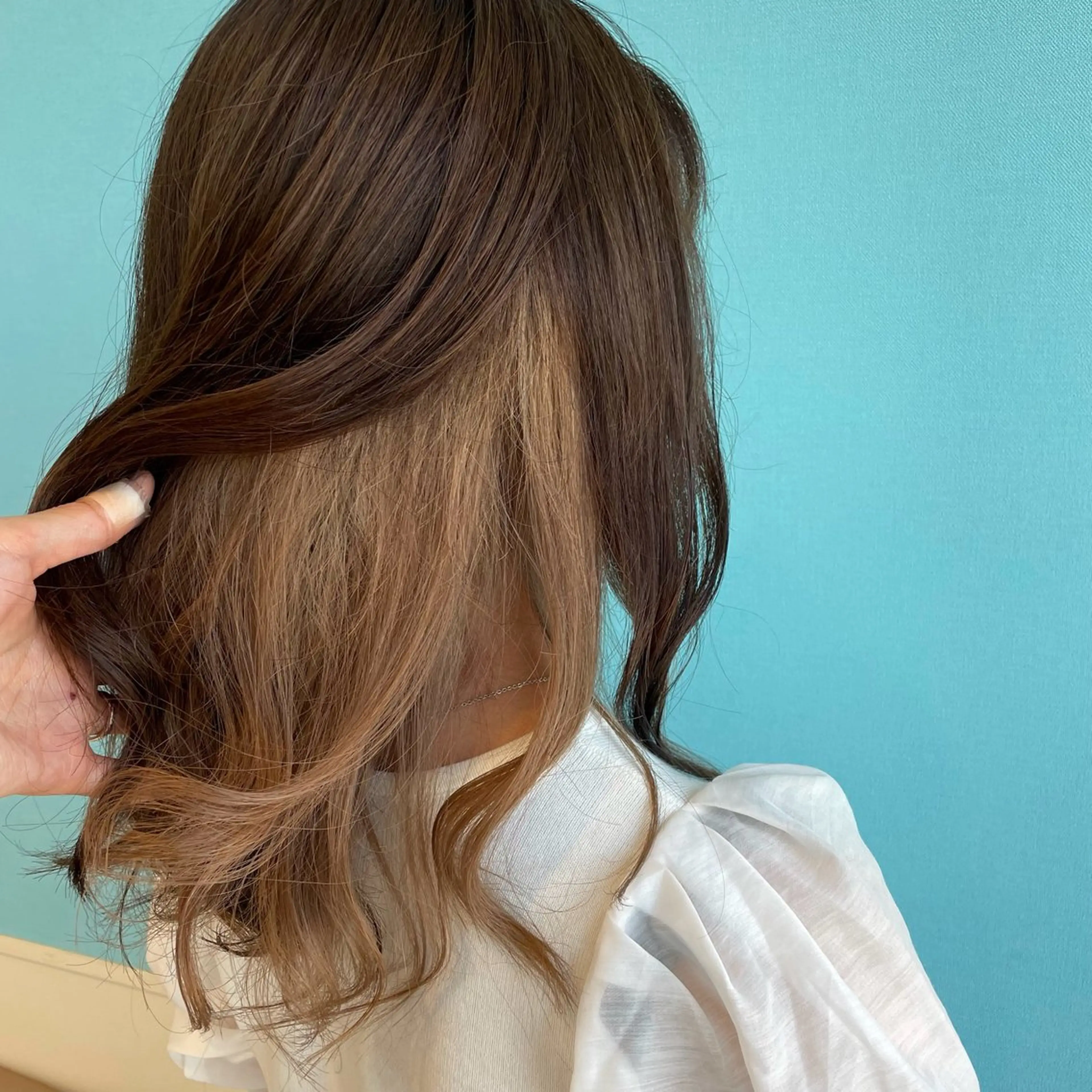 セミロング カット ヘアカラー トリートメント 日置 大智のヘアスタイル