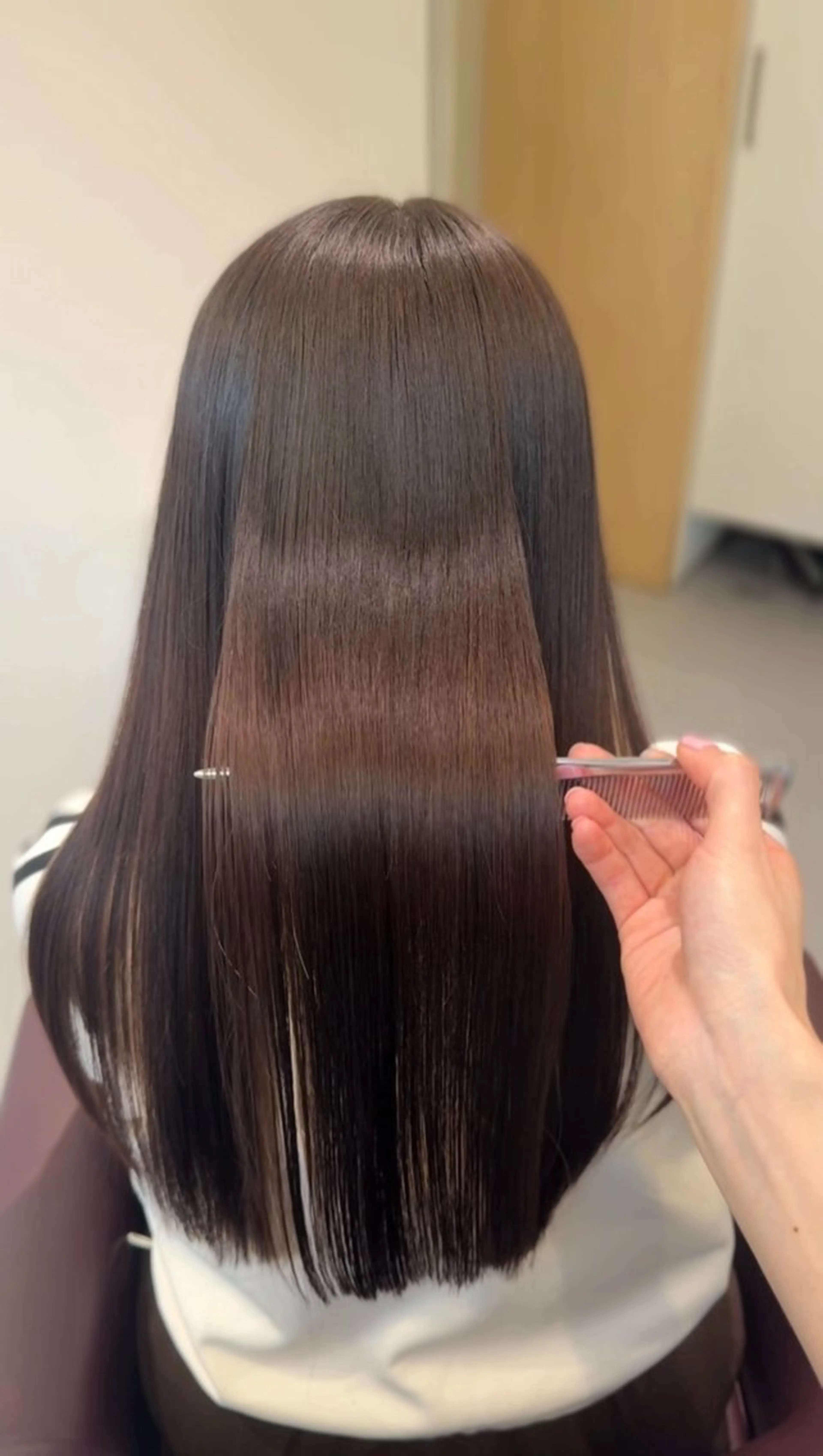 ロング カット トリートメント ️🫧透明感カラー& 髪質改善🎀いさきのヘアスタイル