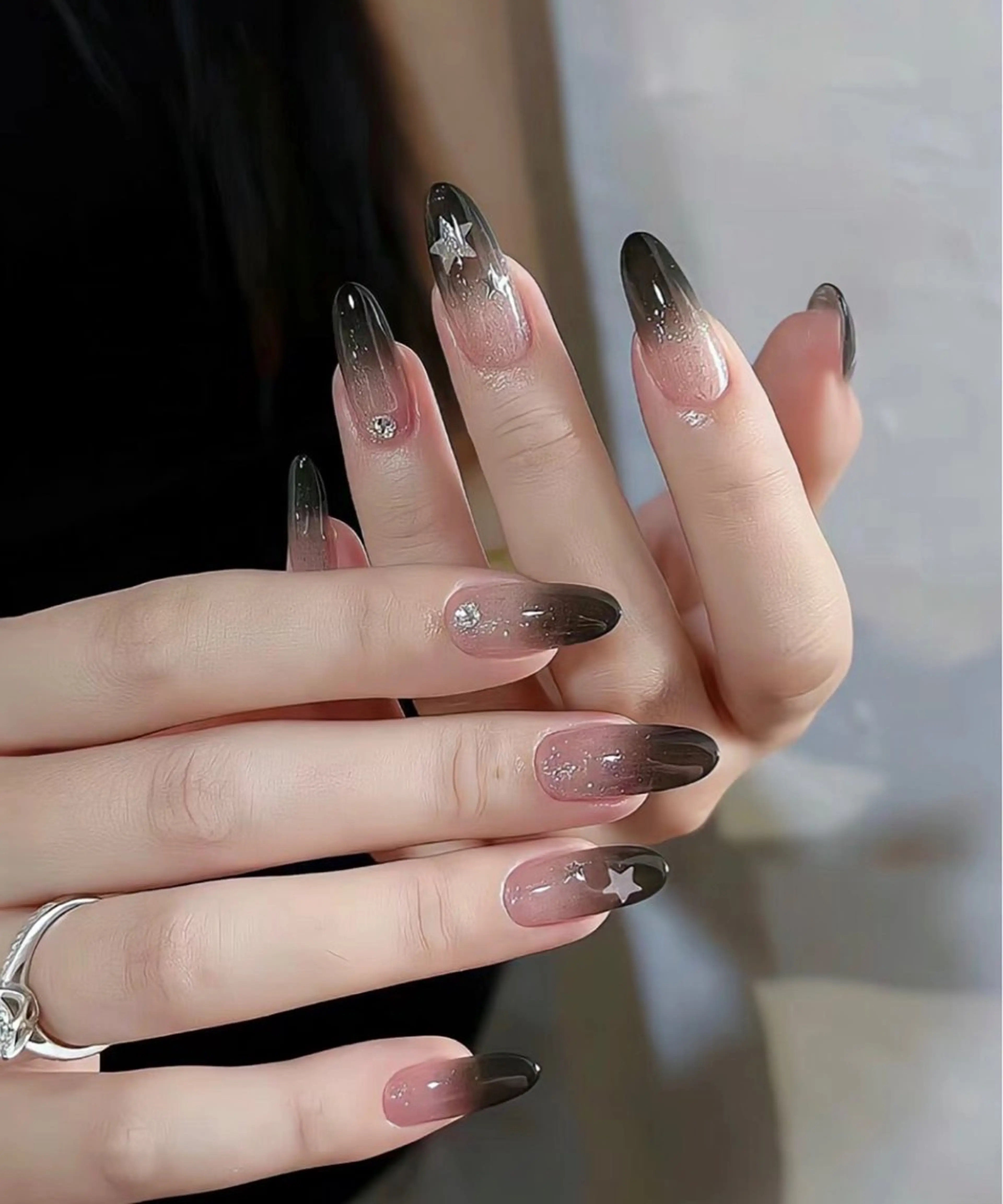 ネイル ハンドネイル エリ🫧 nail池袋東口のネイルデザイン