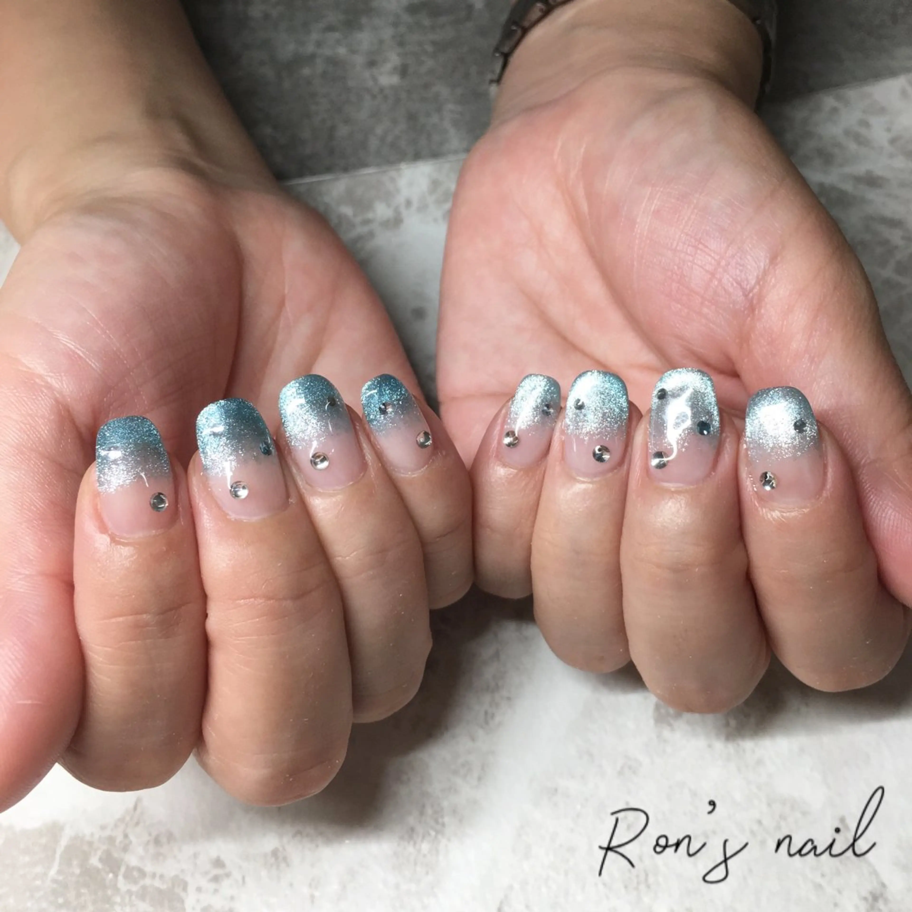 ネイル マグネットネイル ストーンネイル Ron's nail 笹岡のネイルデザイン