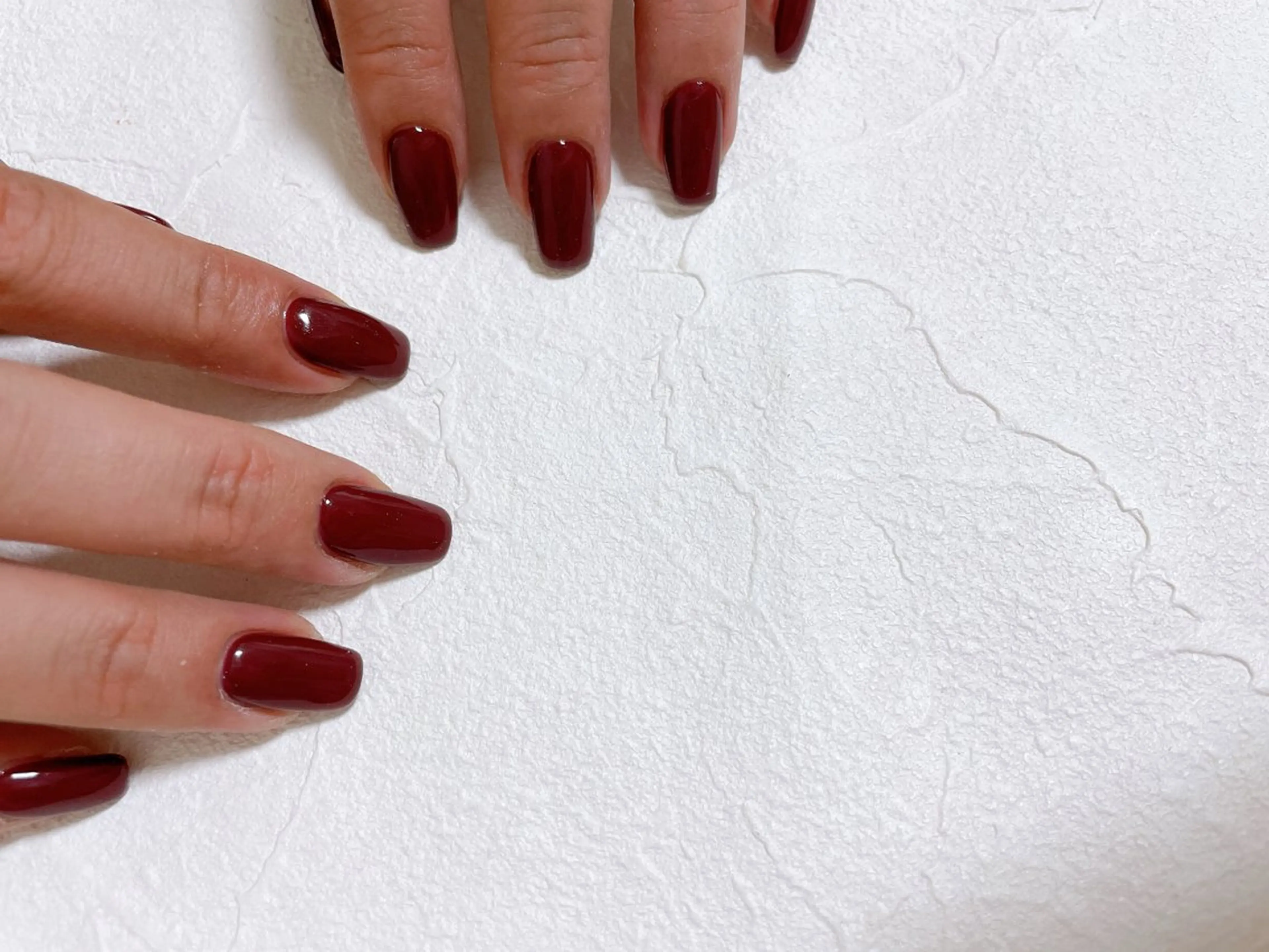 ネイル オーロラネイル ボルドー フットネイル フレンチネイル ジェルネイル ハンドネイル mogunail &blowのネイルデザイン