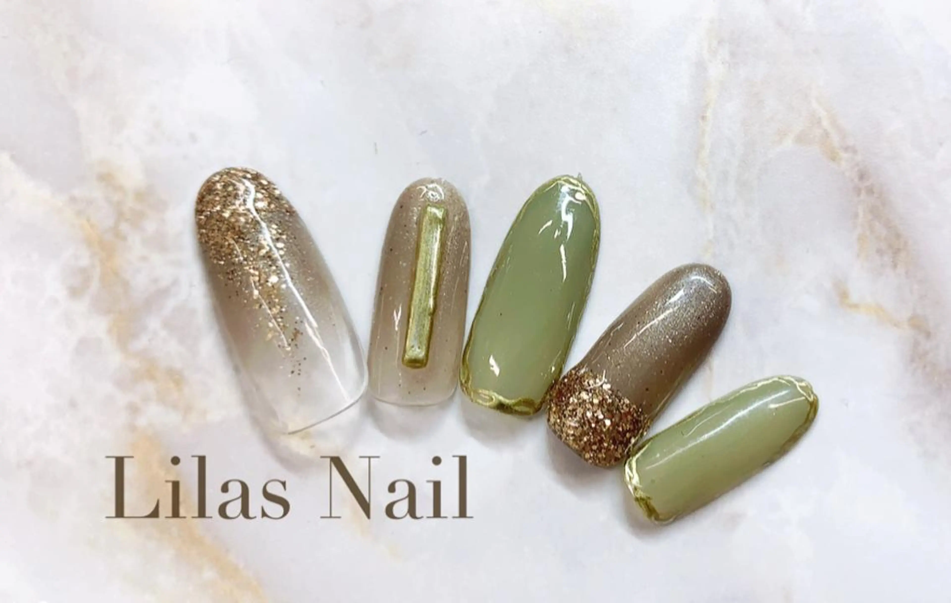 ネイル ブラウン ジェルネイル ゴールド グリーン ハードジェル Lilas Nailのネイルデザイン