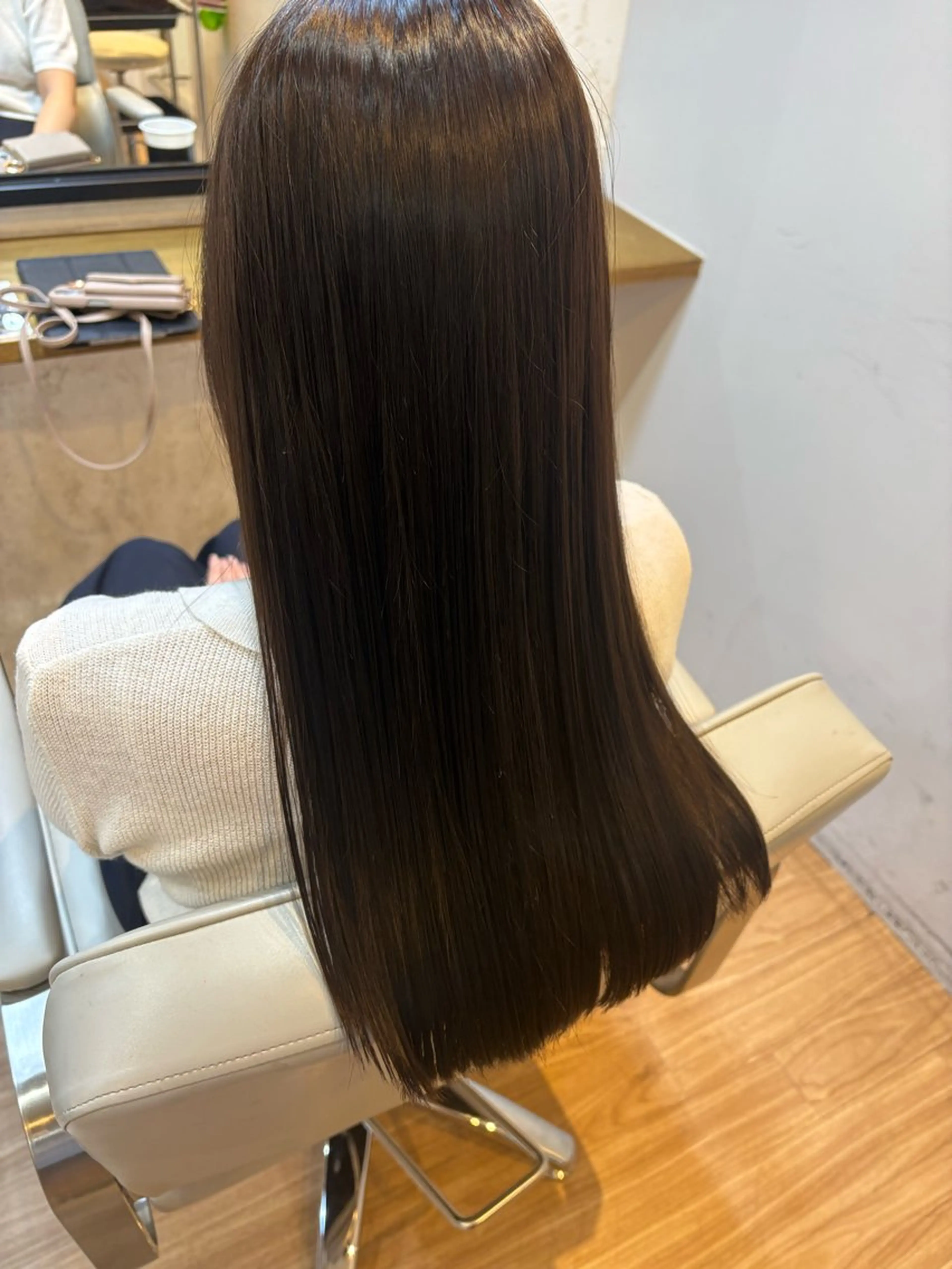 ロング ヘアカラー 韓国ヘアー🇰🇷 MIWAのヘアスタイル