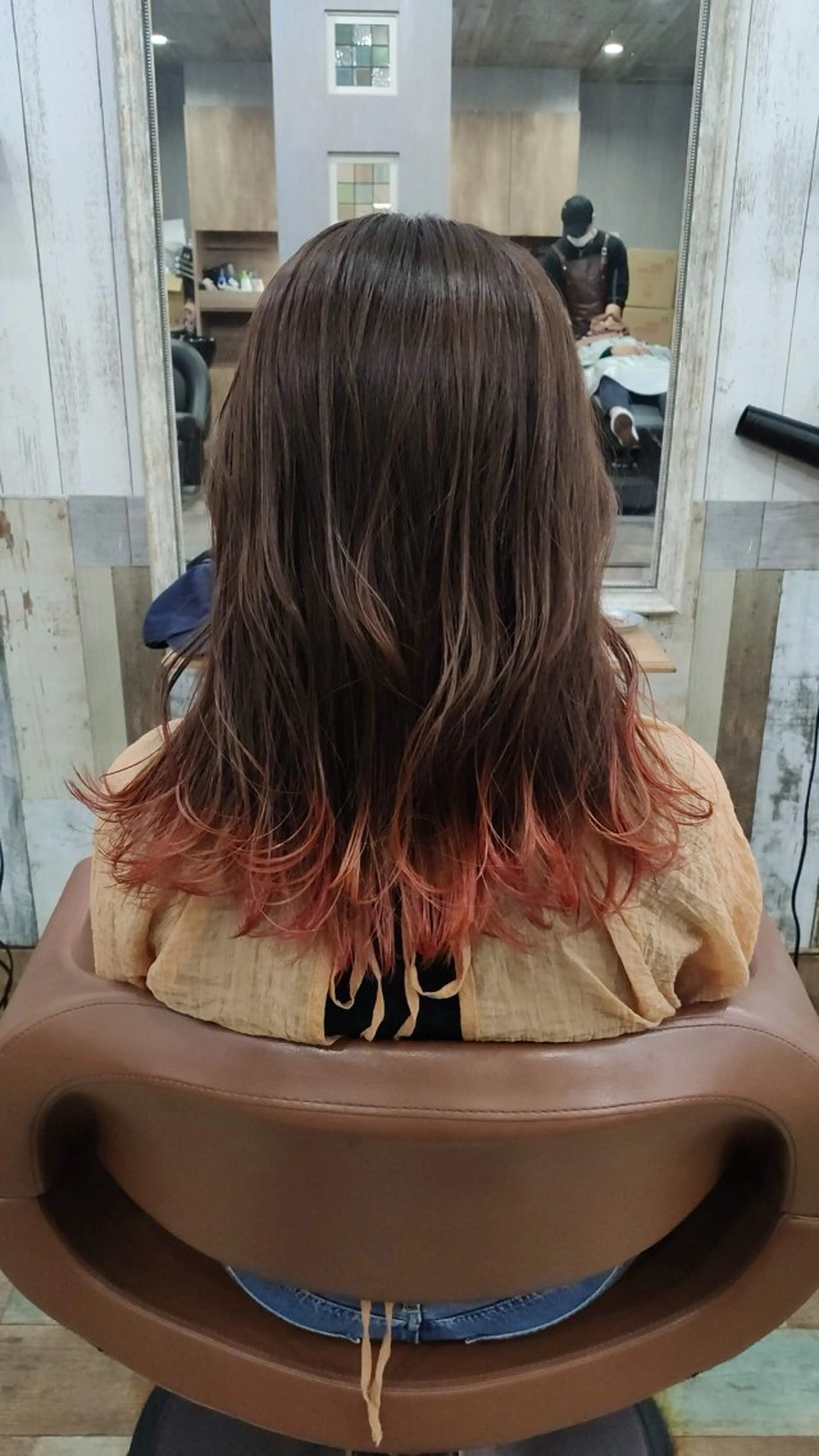 ミディアム カラー Hair's RooMのヘアスタイル