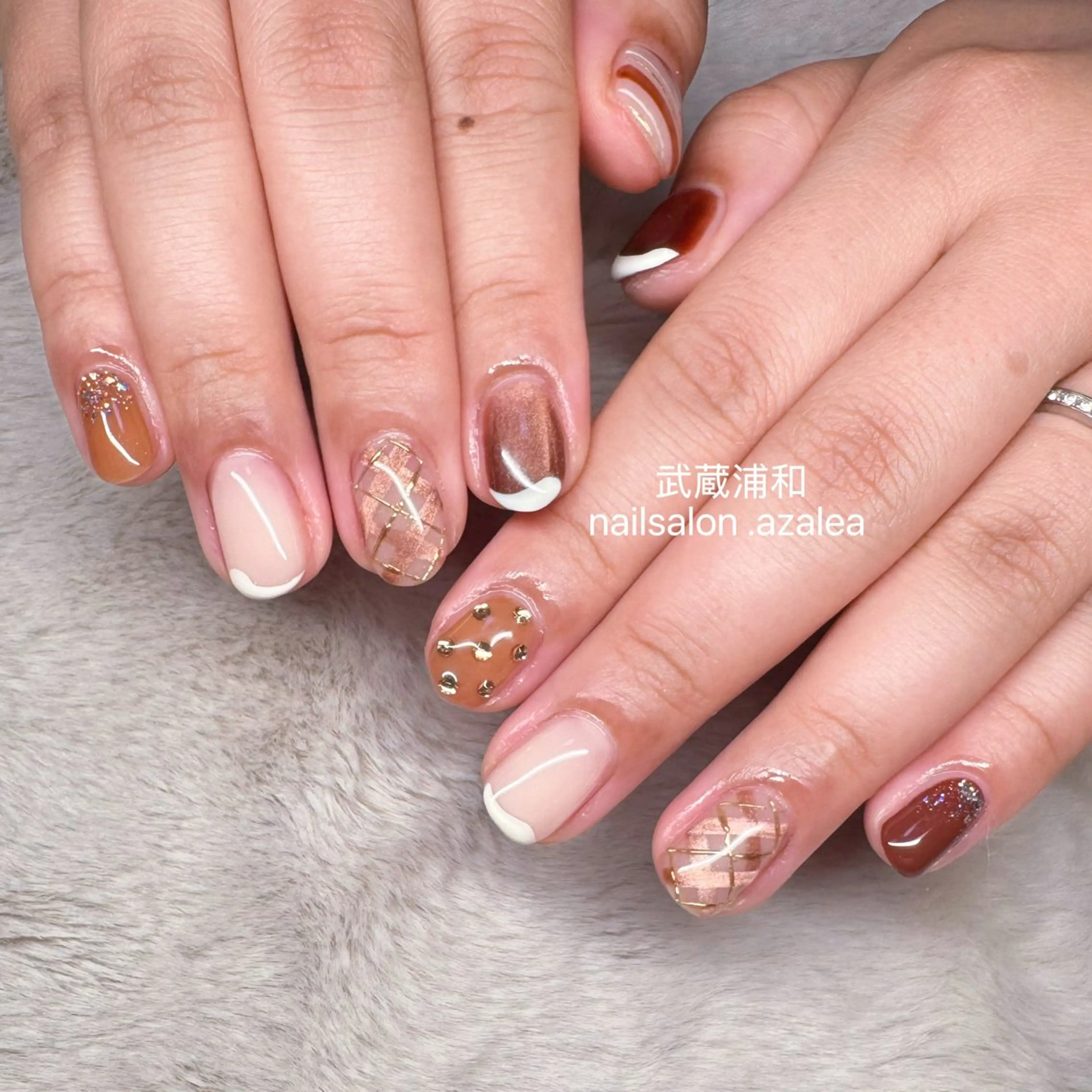 ネイル ハンドネイル R inのネイルデザイン