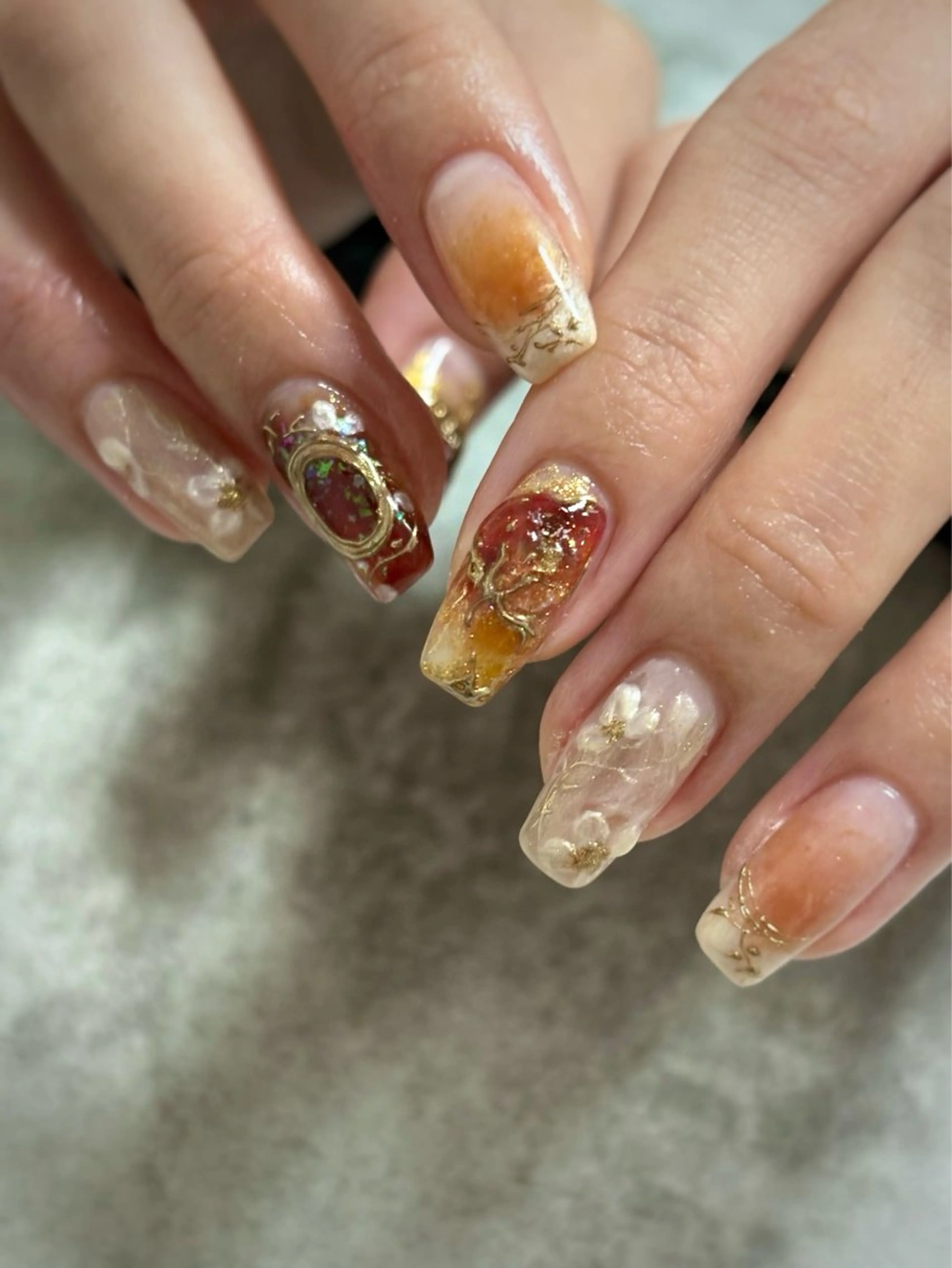ネイル ハンドネイル FIORITURA Maikoのネイルデザイン