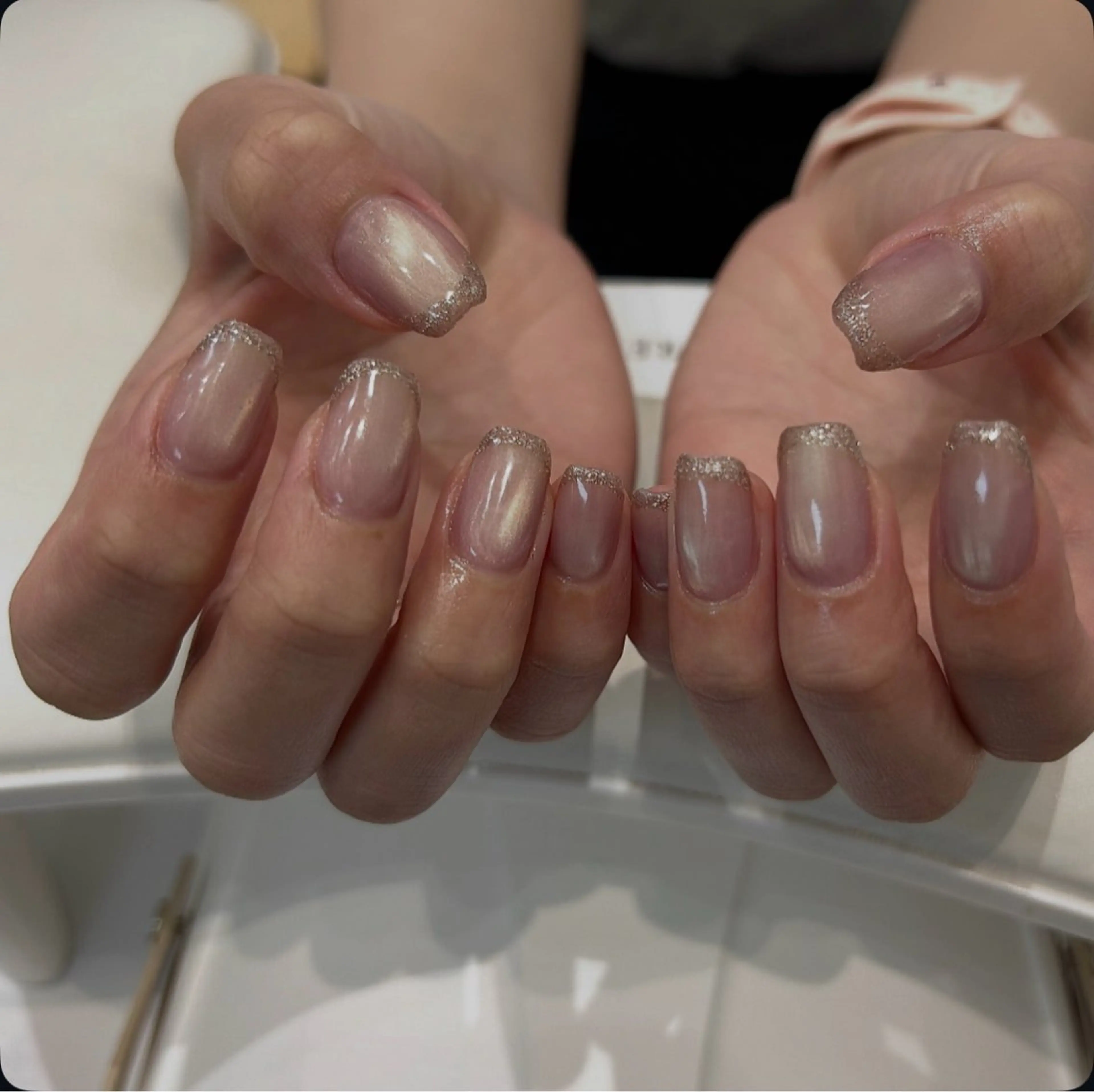 ネイル ハート埋め込みネイル 💗💛miyakeのネイルデザイン