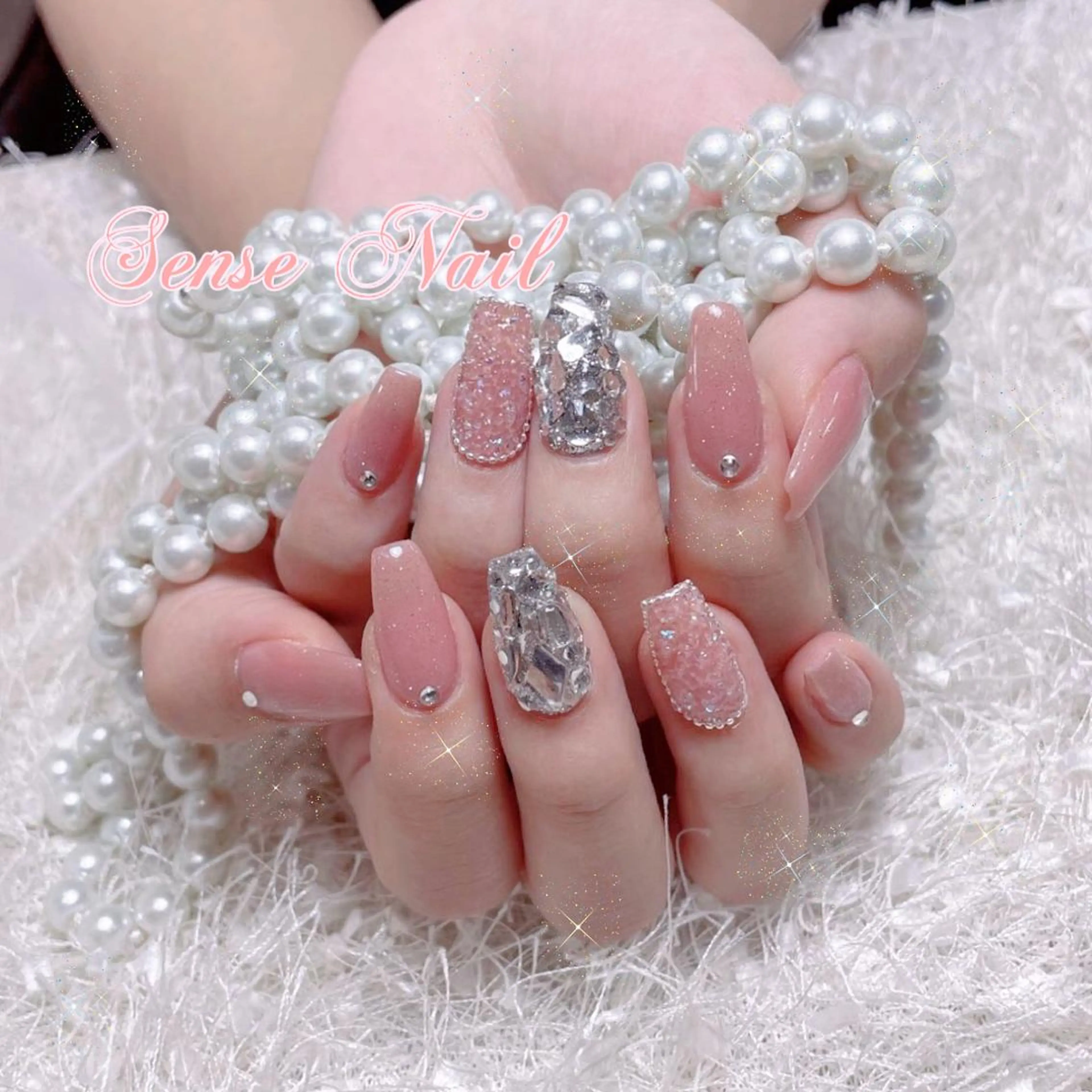 ネイル ハンドネイル ハンドケア Feinn Ink💕のネイルデザイン